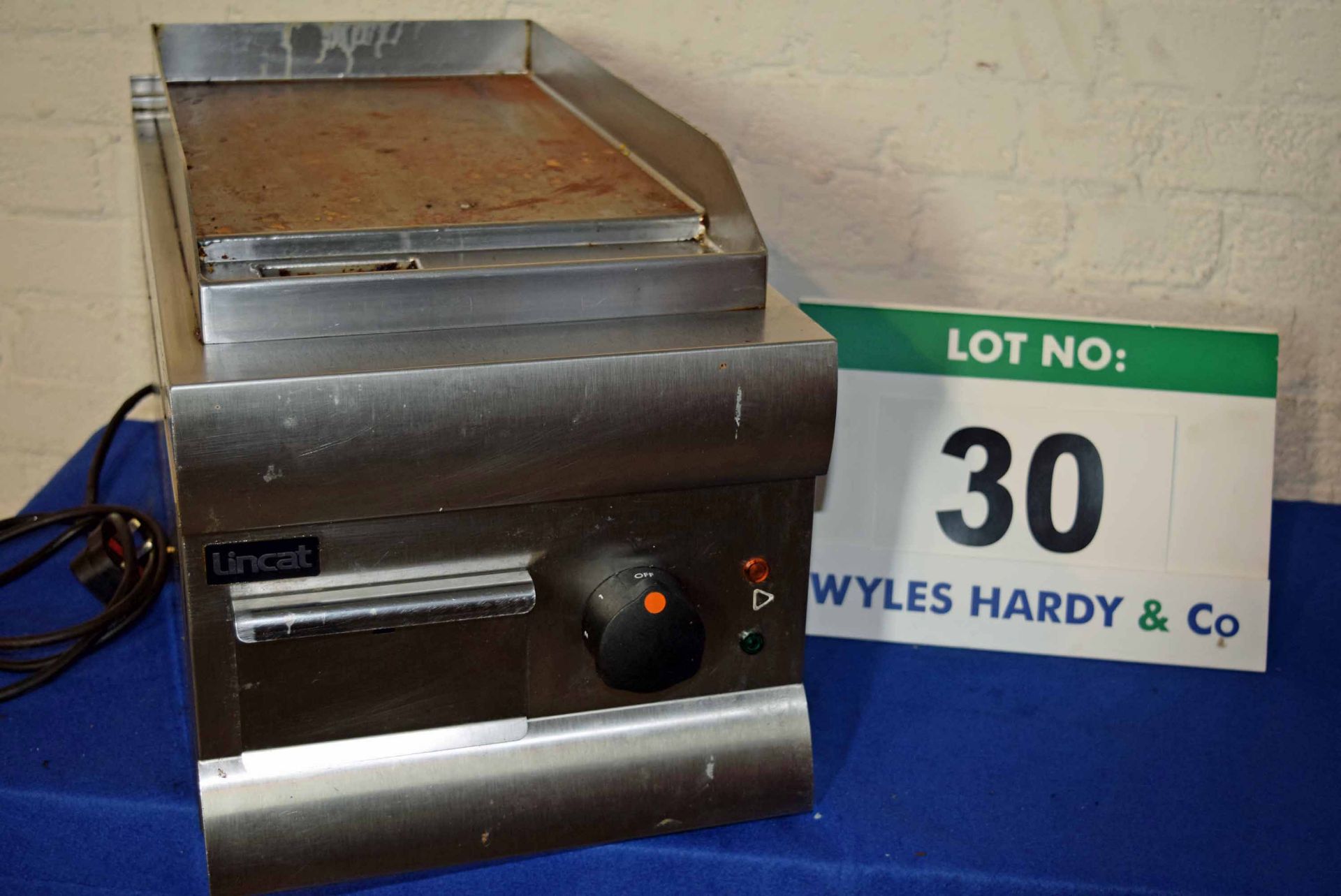 A LINCAT G53 Single Phase Griddle Plate