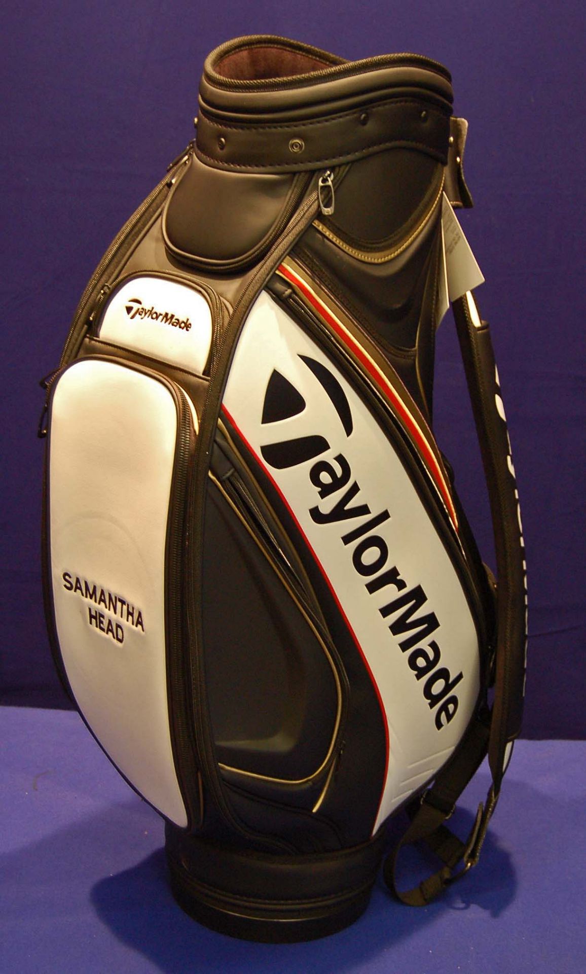 A TAYLORMADE TM16 Tour Cart Golf Bag in Black/White/Red/Gold featuring 6-Way Velour Top (8.5 inch - Image 2 of 2