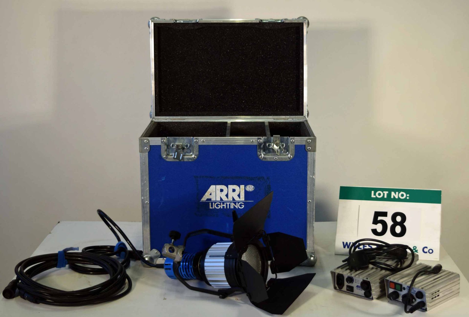 An ARRI Pocket Lite 200 Light with Associated Leads Ballast Power Supplies in Bespoke Flight Case