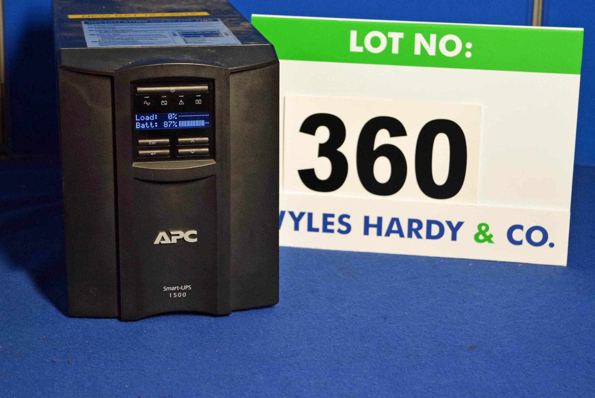An APC SmartUPS 1500 Series Uninterruptible Power Supply