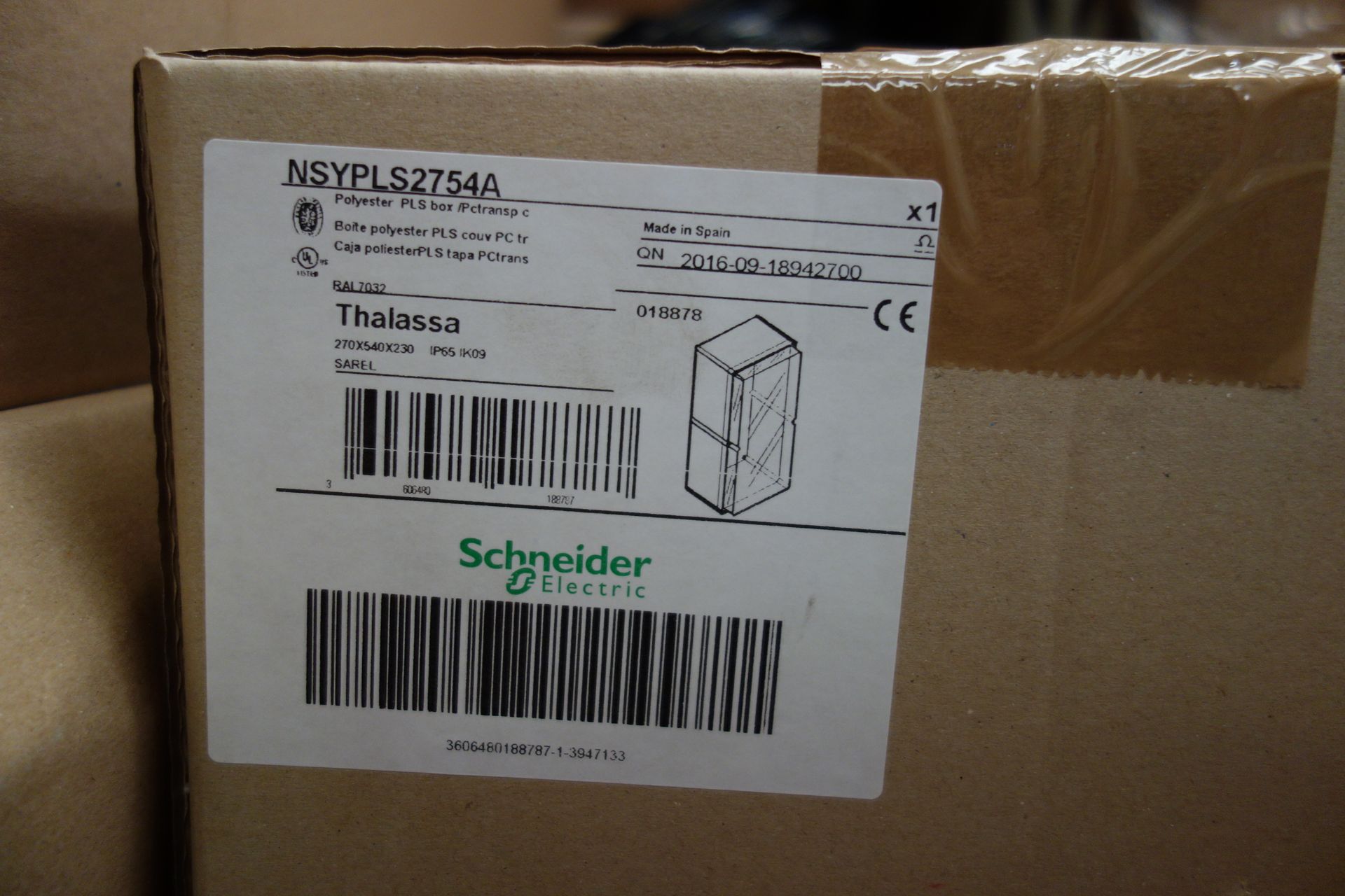 2 X Schneider Thalassa NSYPLS754A Enclosure Polyester PLS Box/PC 270 X 540 X 230