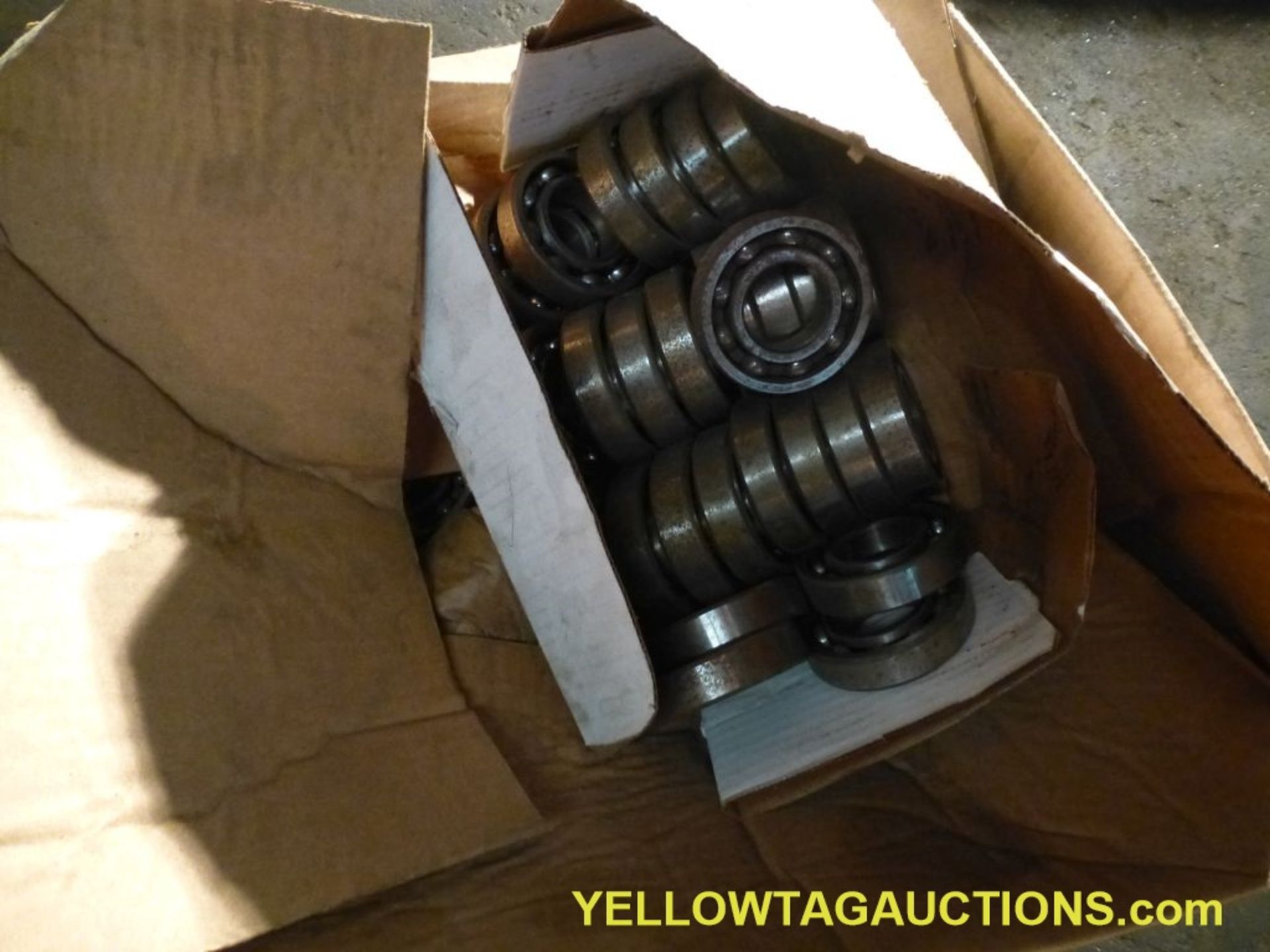 Lot of Approx. (750) Roller Bearings|Tag: 1042 - Image 2 of 5