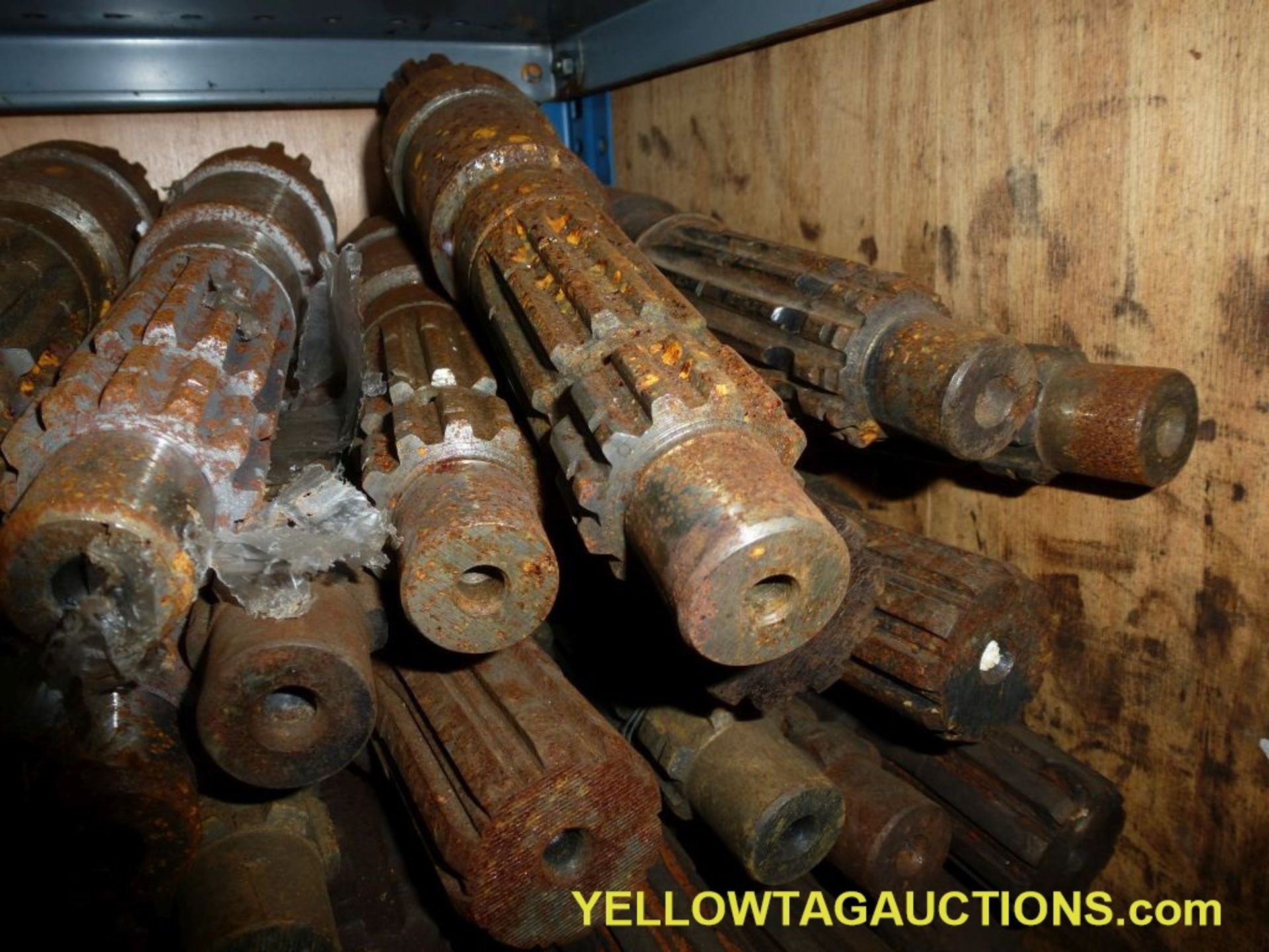 Lot of Assorted Howse Components|Approx. (42) Output Gears, Part No. 45-030180; (9) Input Shafts, - Image 15 of 24