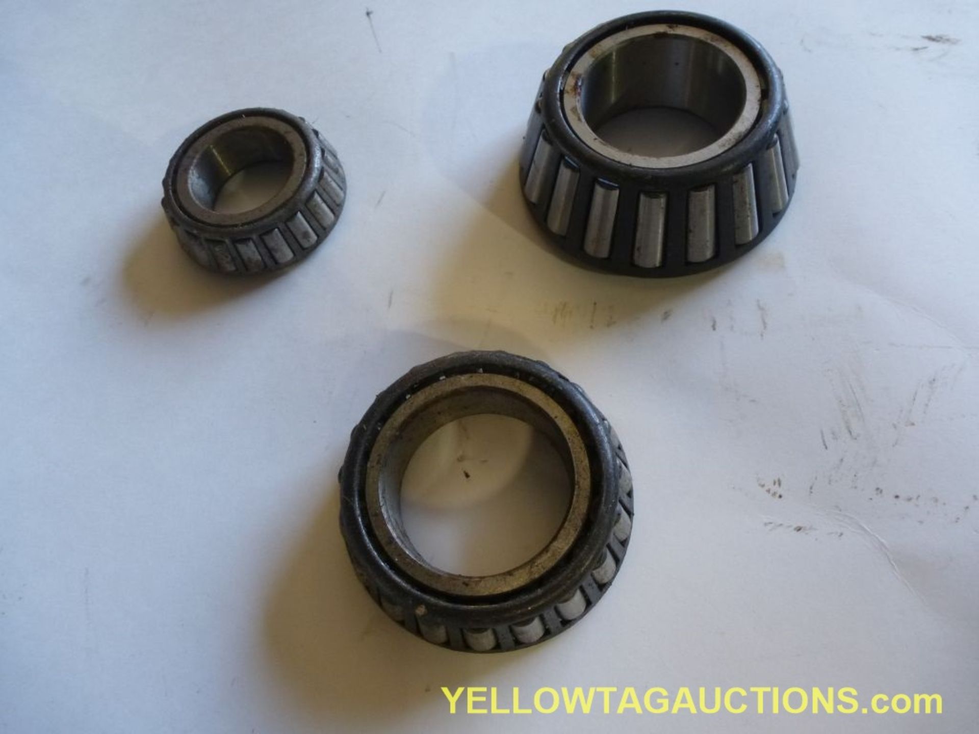 Lot of Approx. (650) Assorted Bearings|Approx. (300) SST, HM88649; Approx. (200) ZXY, L44645;