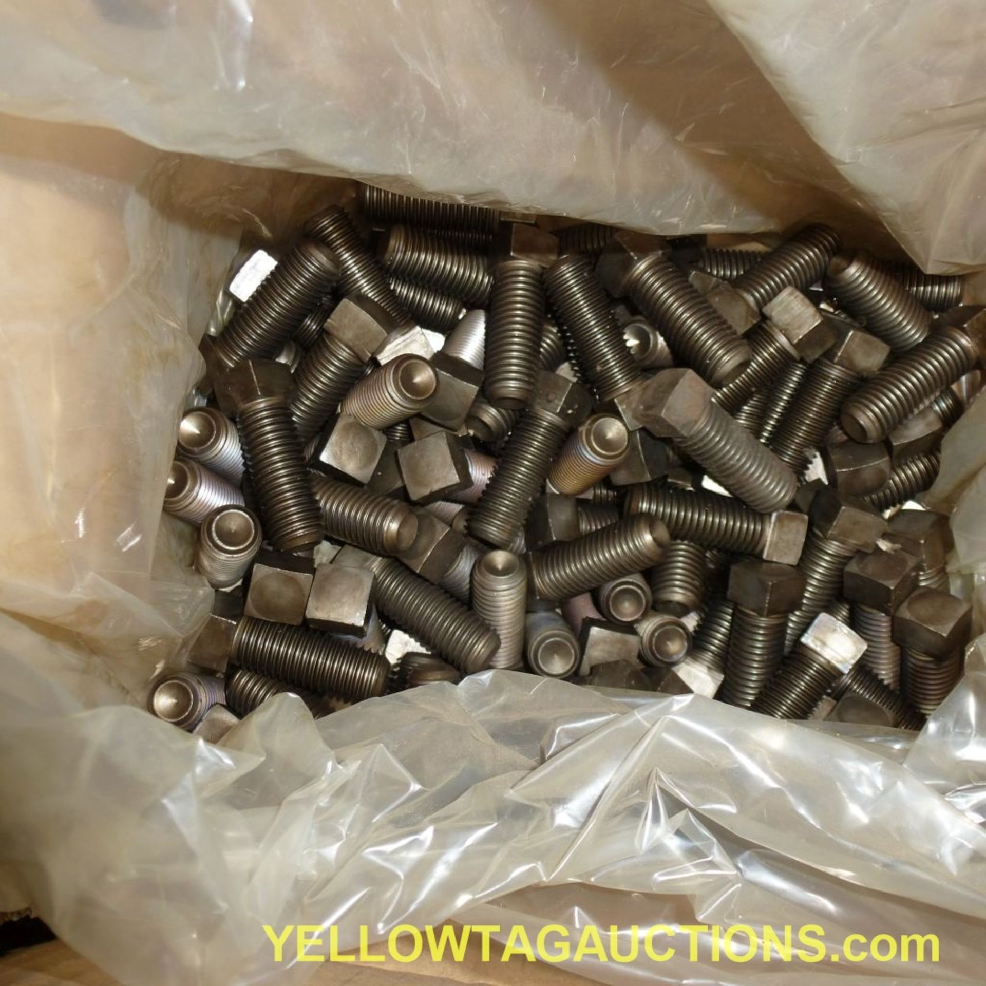 Lot of (1) Pallet of Assorted Hex Bolts and Hardware|Tag: 390 - Image 9 of 20