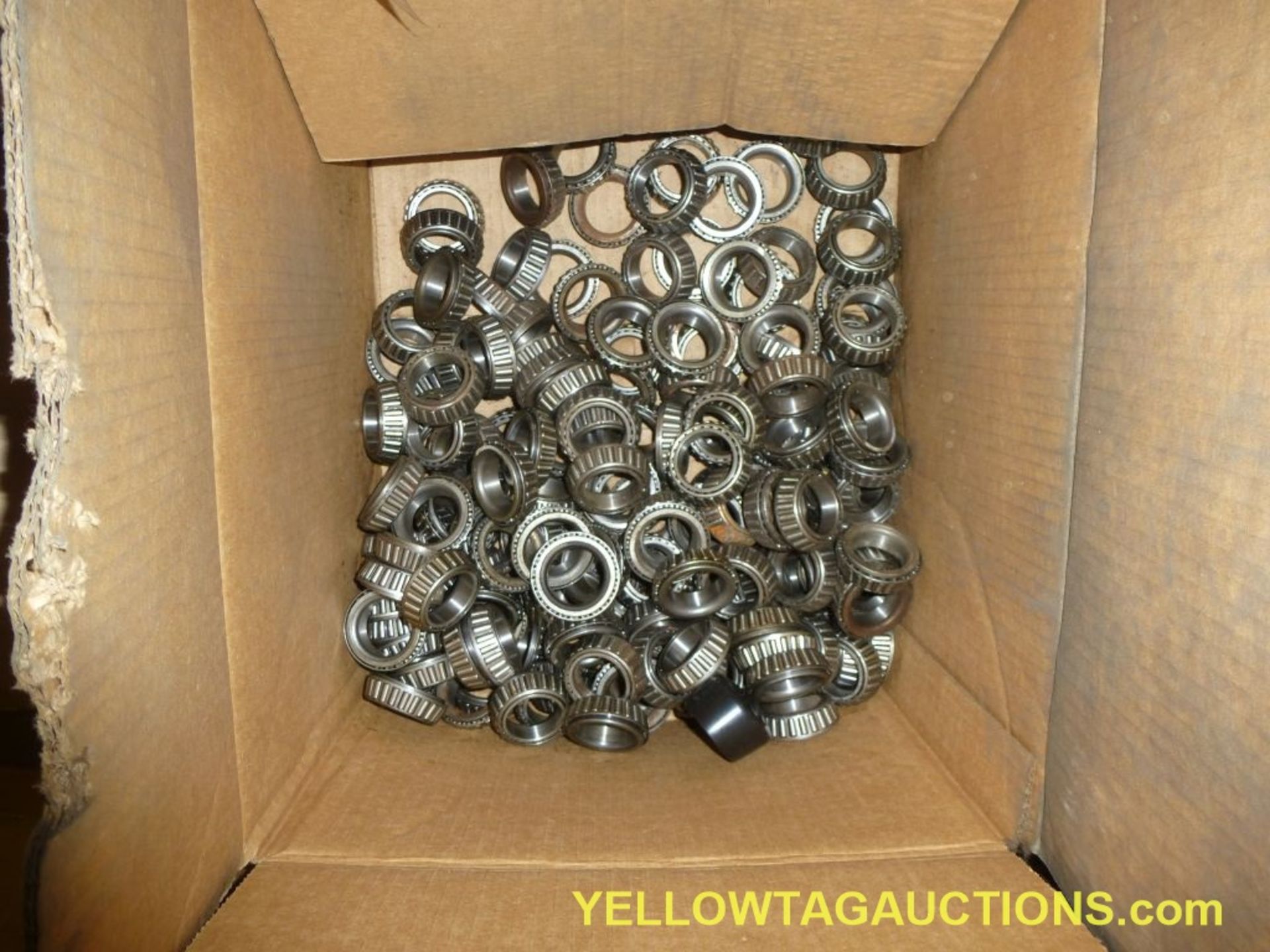 Lot of (1) Pallet of Assorted Bearings|Tag: 1153 - Image 11 of 16