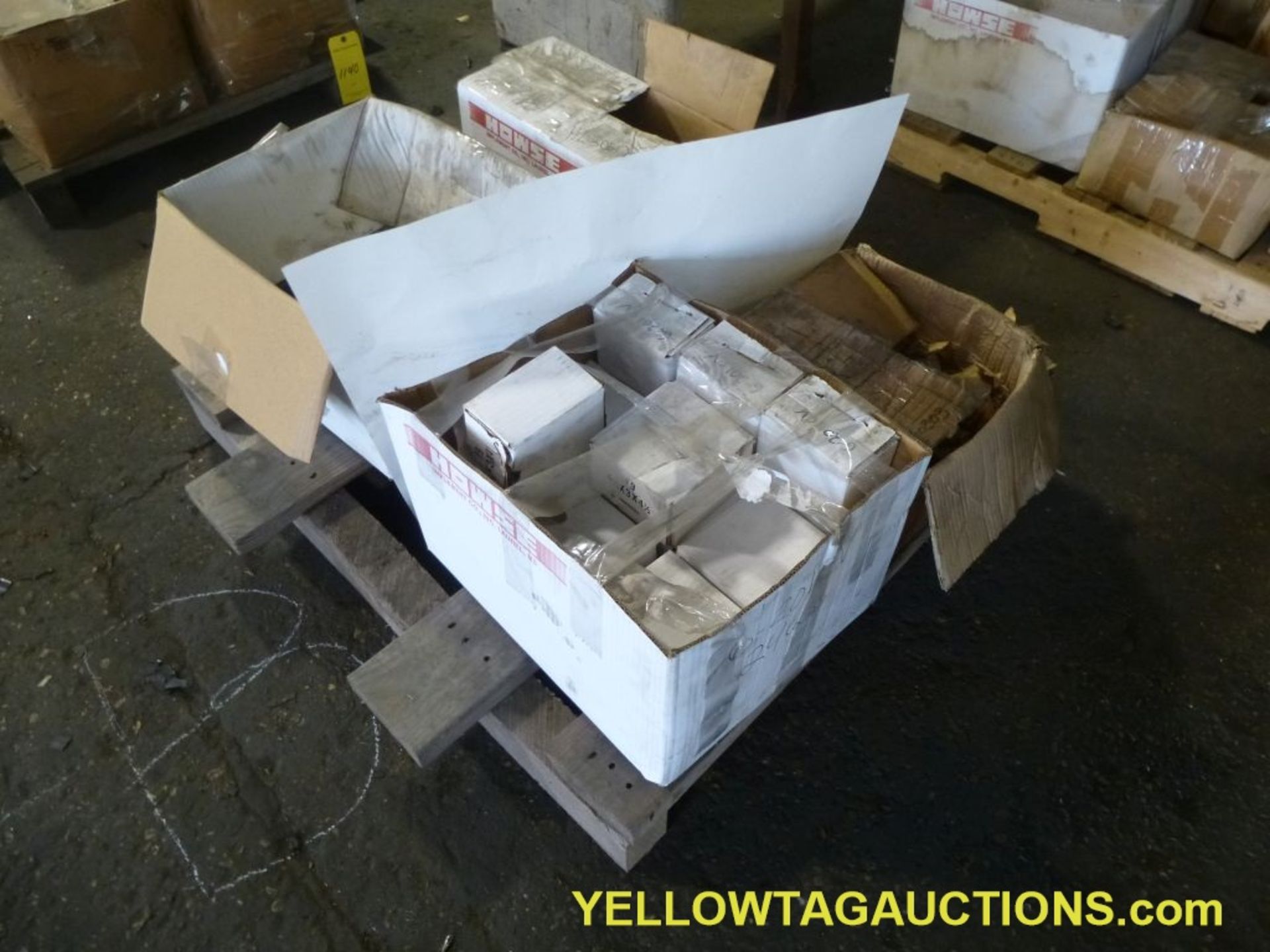 Lot of (1) Pallet of Assorted Bearings|Tag: 1139 - Image 11 of 12