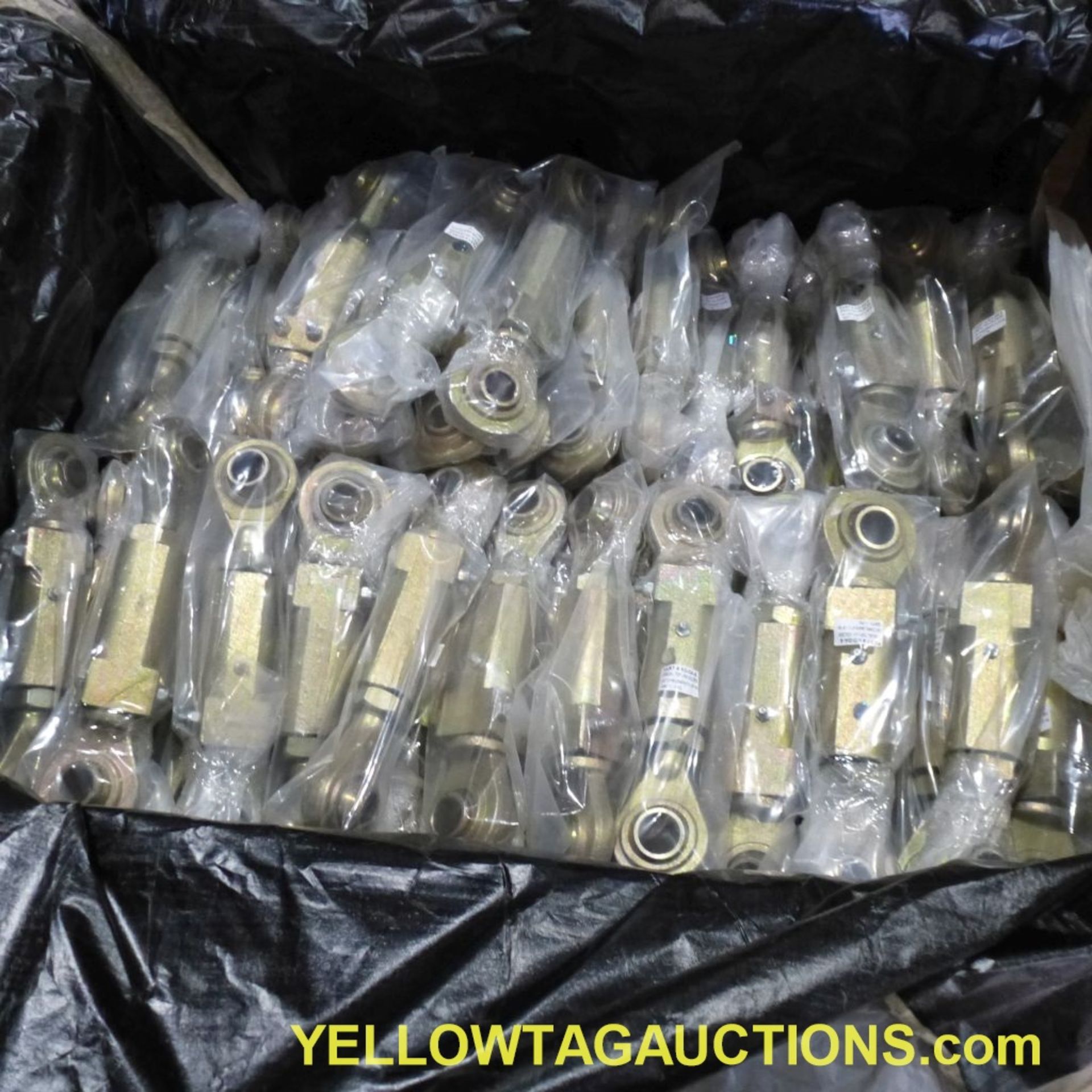 Lot of Approx. (200) Cat-2 Turnbuckles|6"; 1" Bore|Tag: 505 - Image 4 of 11