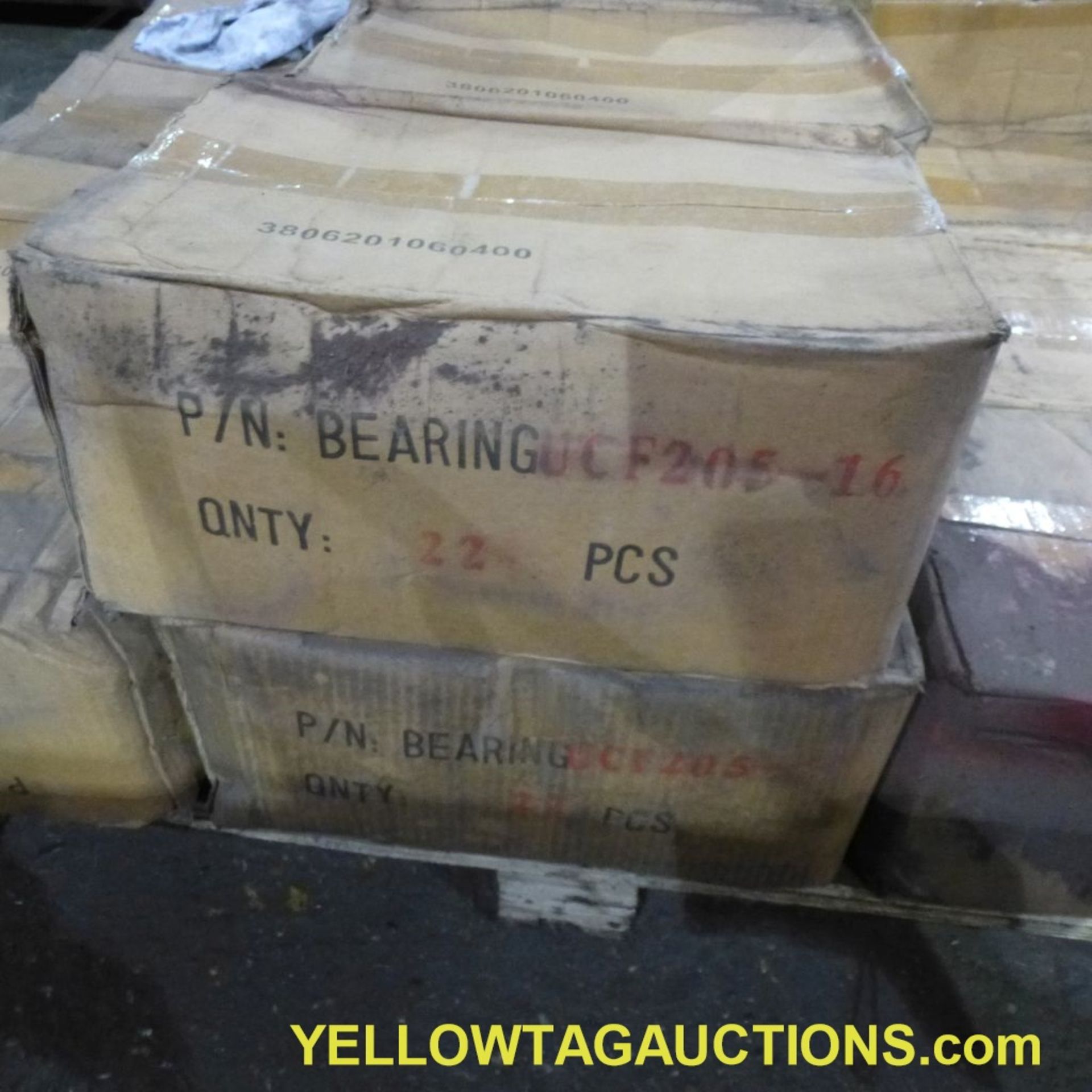 Lot of Approx. (355) 4-Bolt Flange Bearings|UC205-16|Tag: 326 - Image 12 of 13