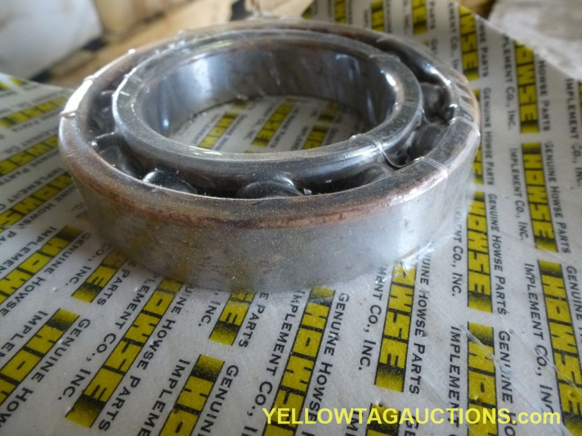 Lot of (1) Pallet of Assorted Bearings|Tag: 1139 - Image 2 of 12