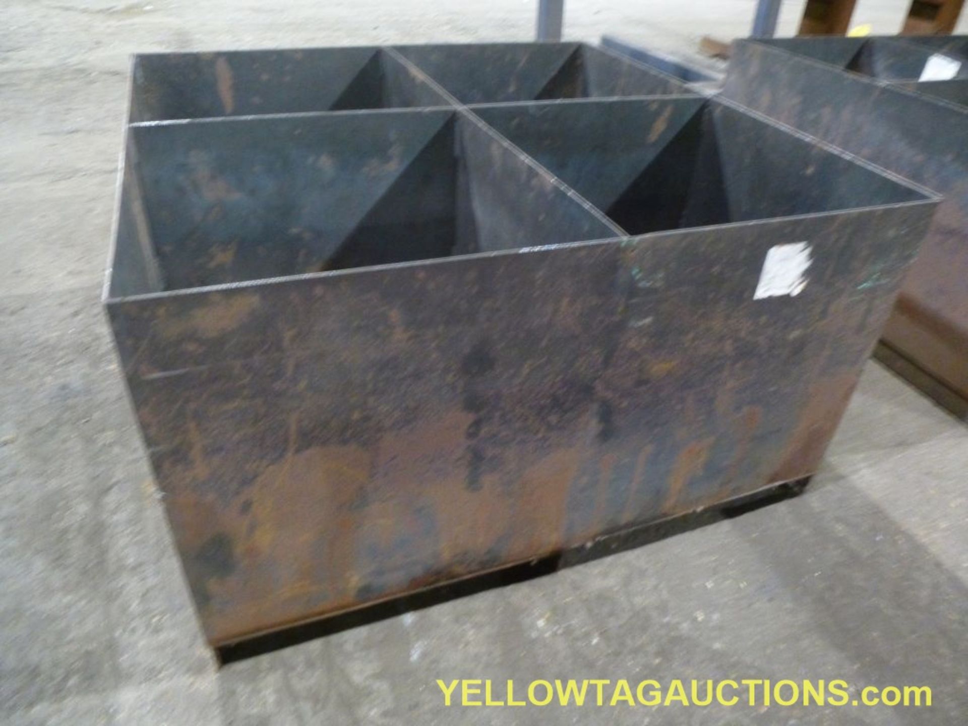 Lot of (1) 4-Section Parts Bin|Tag: 142 - Image 3 of 3