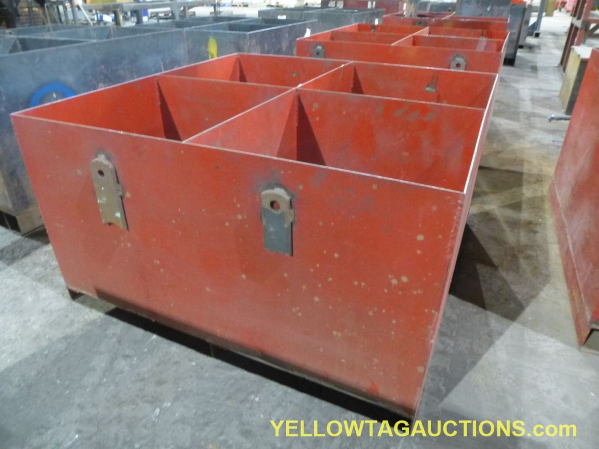 Lot of (1) 4-Section Parts Bin|Tag: 136 - Image 3 of 3