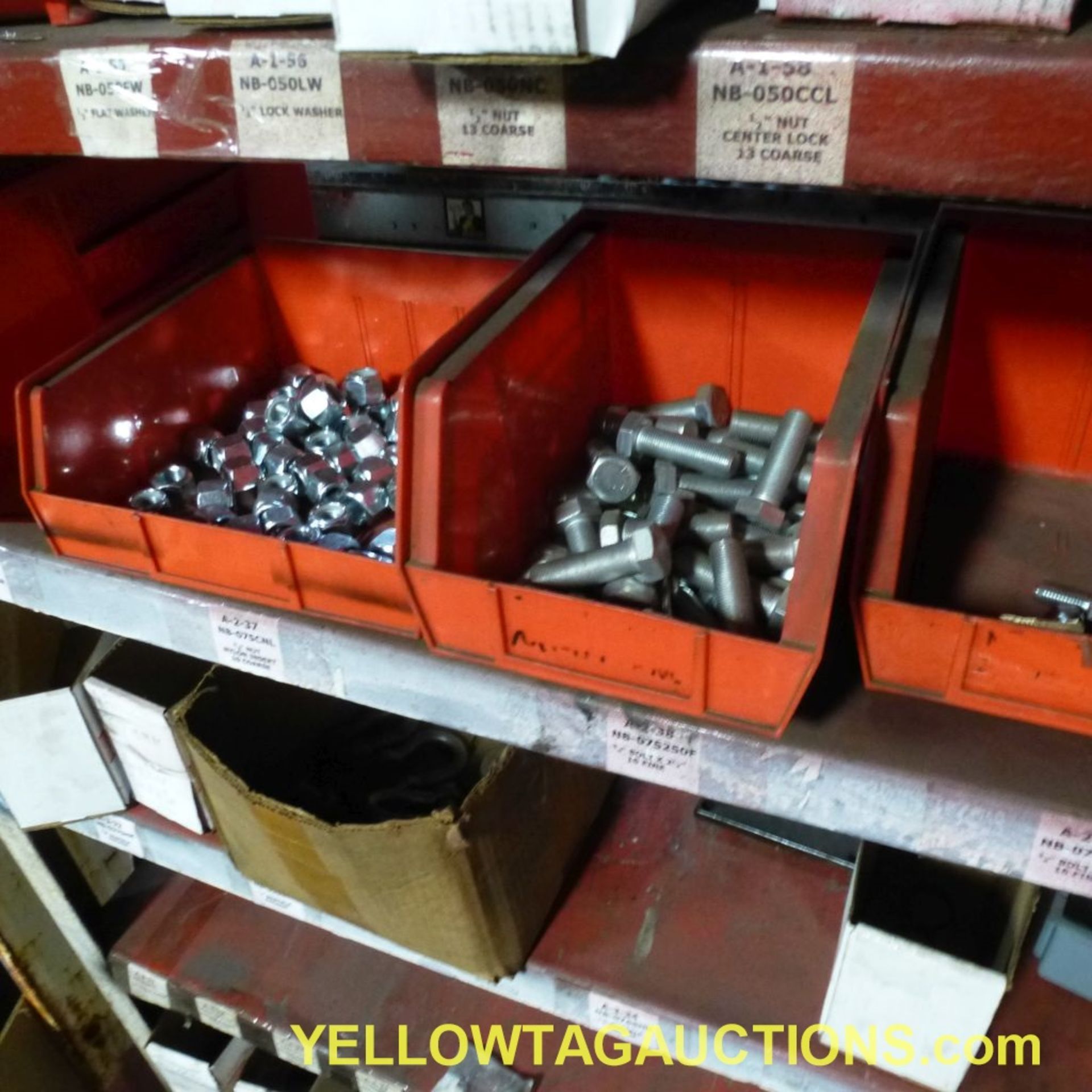 Lot of (3) Shelves with Contents|Includes: Bolt Bins, Hardware, Nuts, Bolts, Washers, Lock - Bild 10 aus 36
