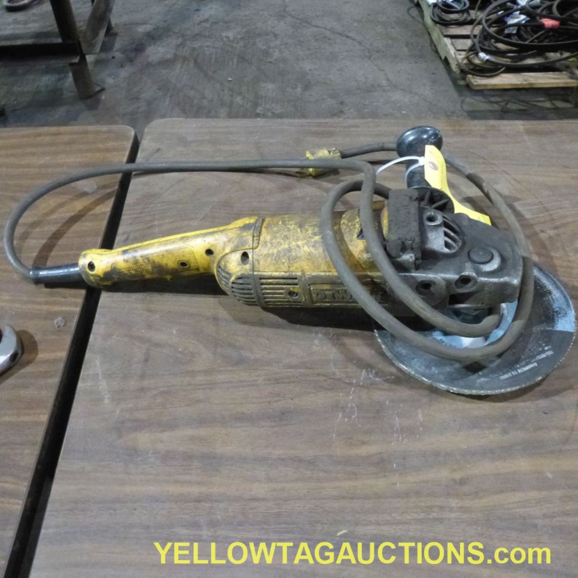 DeWalt Angle Grinder|DWE4510; 120V|Tag: 719 - Image 2 of 2