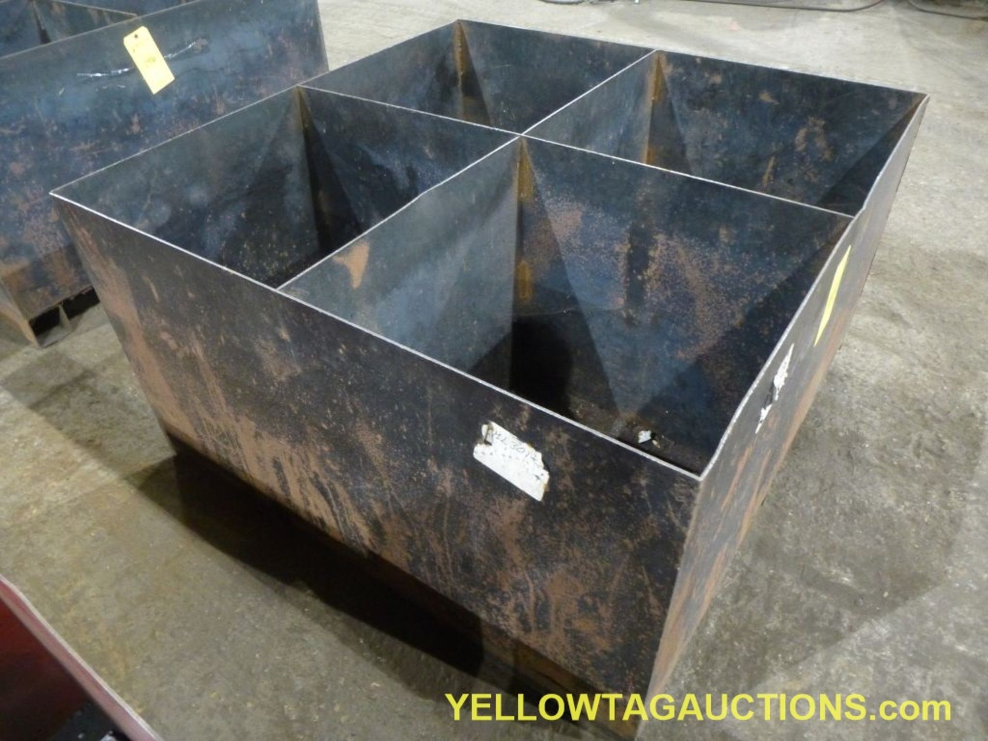 Lot of (1) 4-Section Parts Bin|Tag: 145 - Image 2 of 3