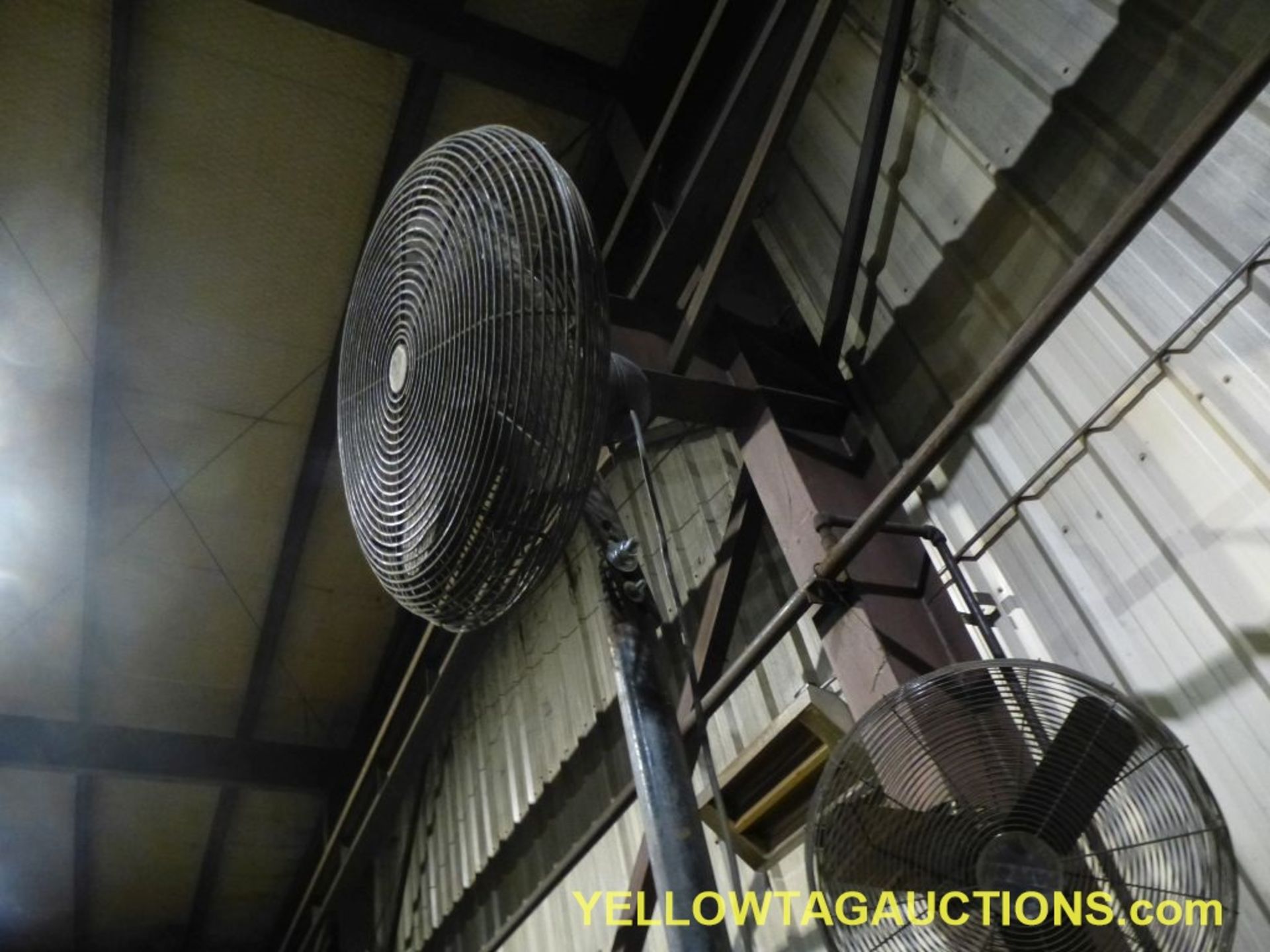 10' Pedestal Fan|110/115V|Tag: 618 - Image 4 of 4