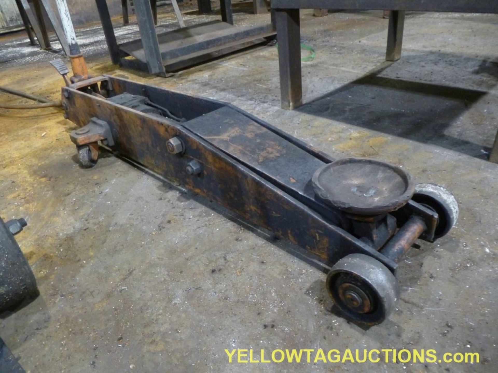 Heavy Duty Hydraulic Floor Jack|Tag: 625 - Bild 3 aus 7