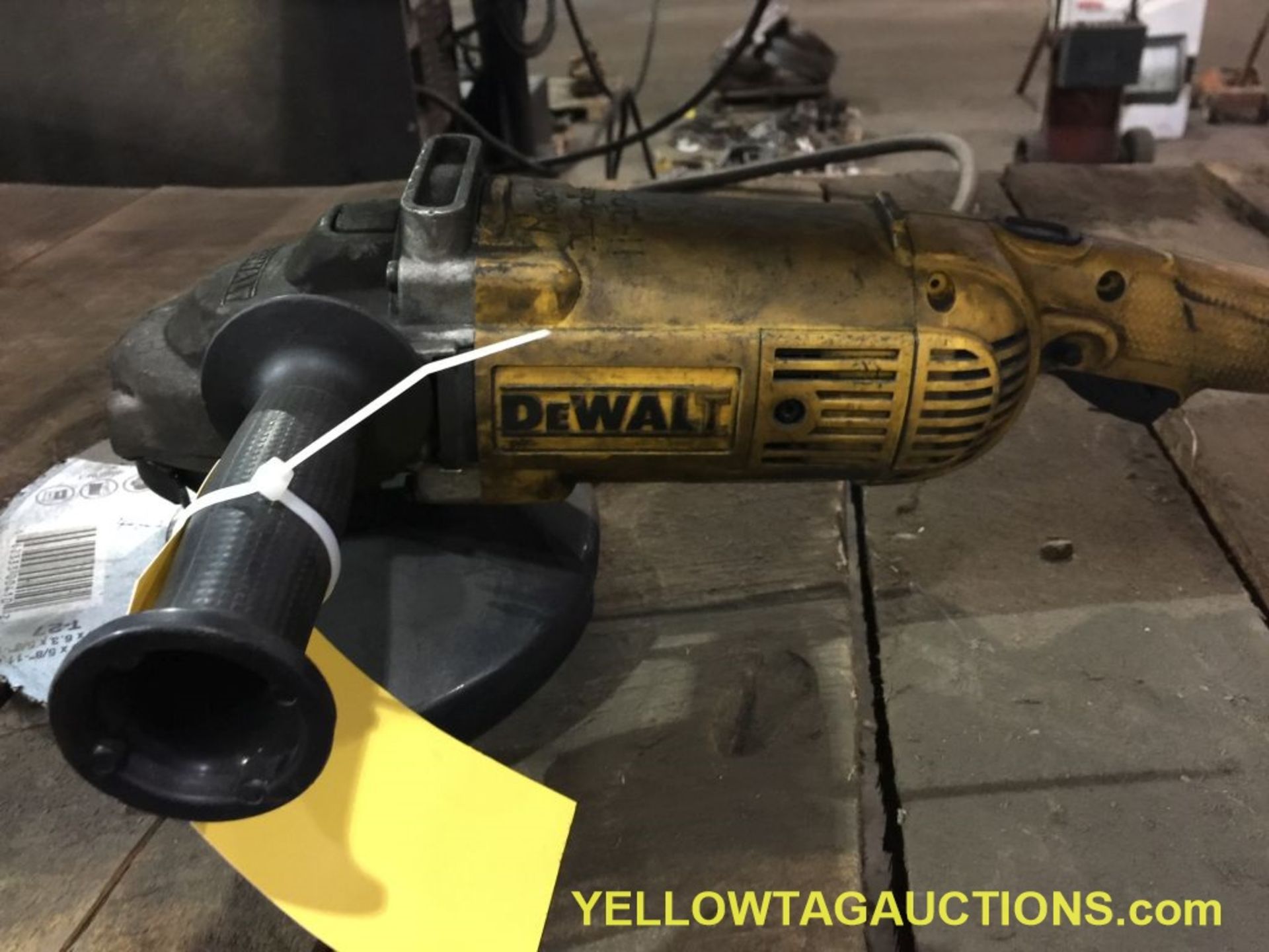 DeWalt Angle Grinder|DWE4510; 120V|Tag: 721