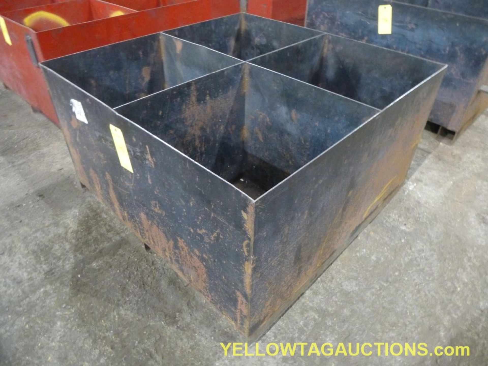 Lot of (1) 4-Section Parts Bin|Tag: 145