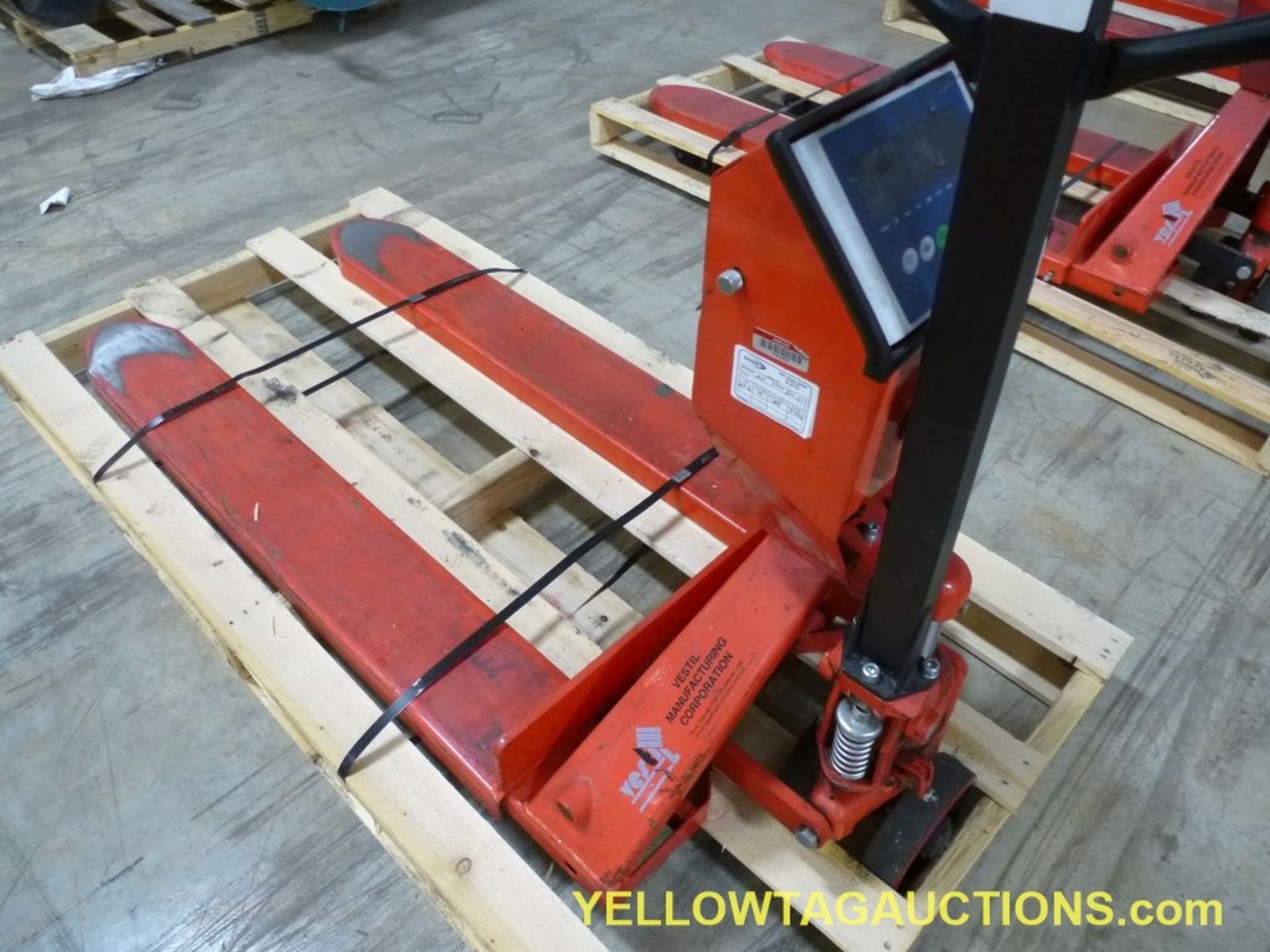 Vestil Manufacturing Corp. Pallet Jack with Electric Scale|Model No. PM-2748-SCL-LP; 5,000 lbs - Image 5 of 6