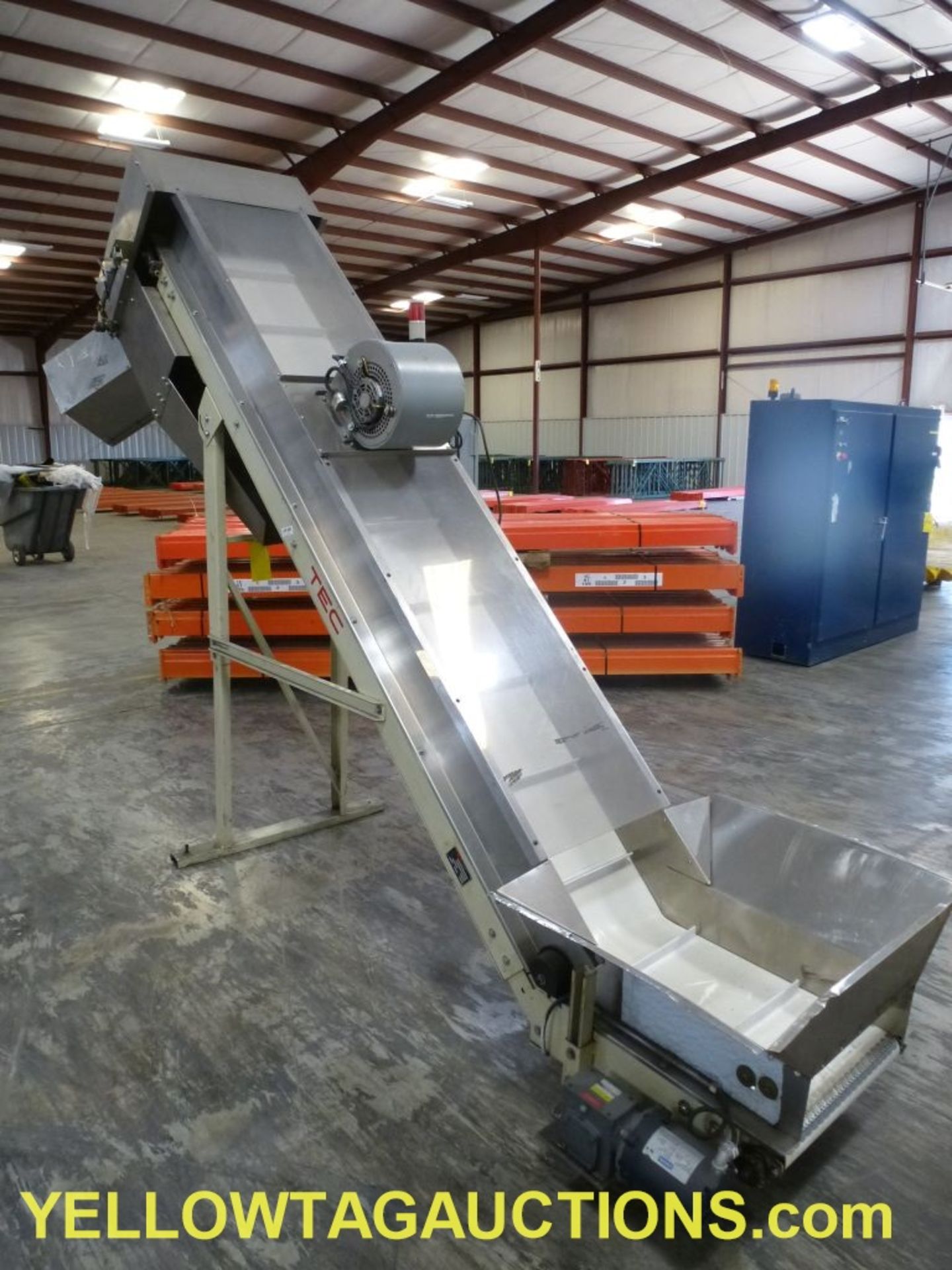 TEC Incline Conveyor|Model No. H/I 18 29; Serial No. 07 01 001; 230/460V; 1/3 HP; Length: 110"; - Image 4 of 15