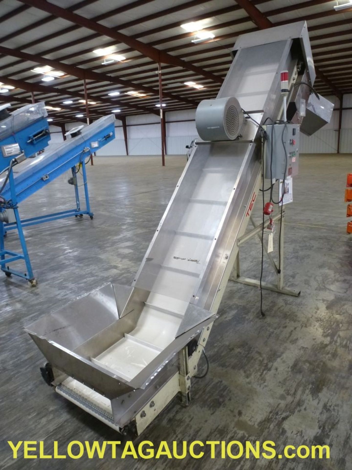 TEC Incline Conveyor|Model No. H/I 18 29; Serial No. 07 01 001; 230/460V; 1/3 HP; Length: 110"; - Image 3 of 15