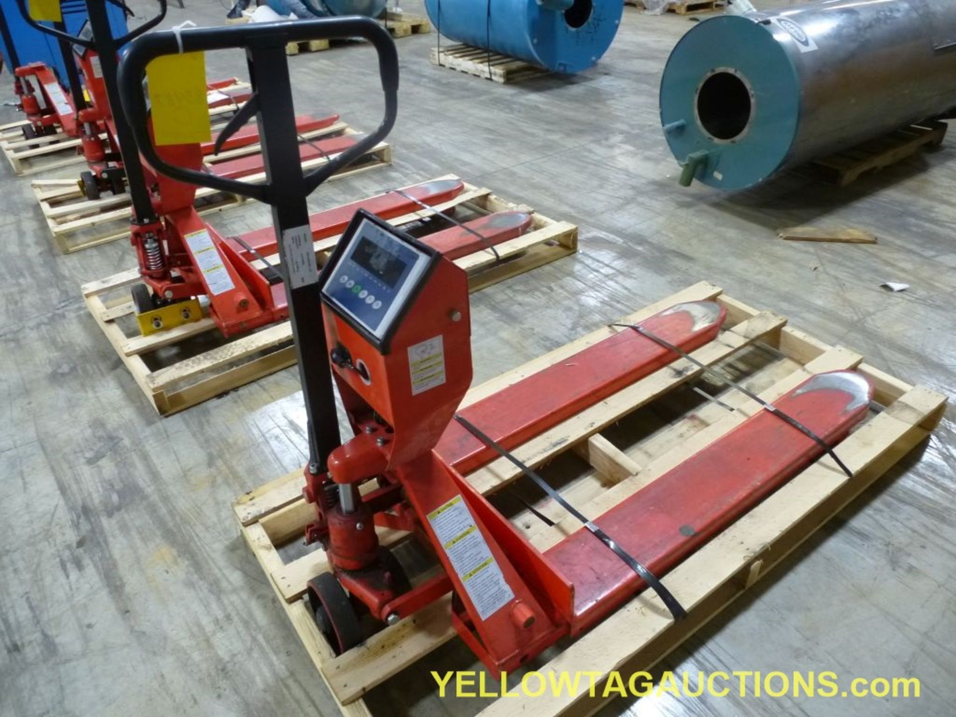 Vestil Manufacturing Corp. Pallet Jack with Electric Scale|Model No. PM-2748-SCL-LP; 5,000 lbs