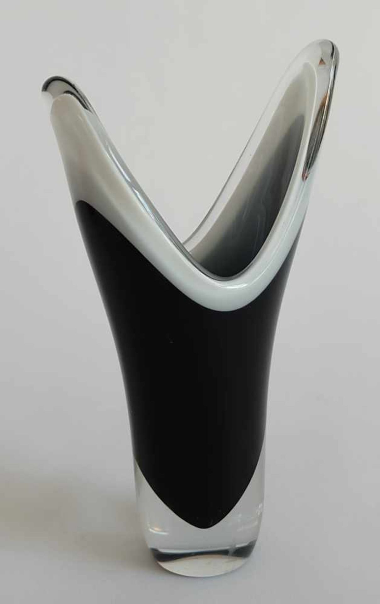 KEDELV, Paul für Manufaktur Flygsfors/ Schweden, Vase, Serie Coquille, (19)56, farbloses Glas,