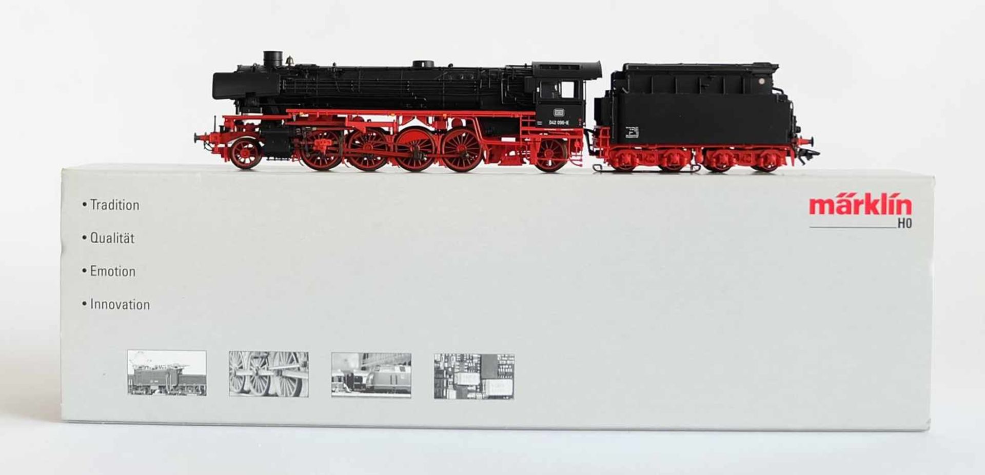 GÜTERZUG-DAMPFLOKOMOTIVE MIT SCHLEPPTENDER, BR 042, DB Epoche IV, Herst. Märklin/Göppingen, Spur H0,