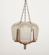 DECKENLAMPE, Bronze/Messing, Schirme aus satiniertem Glas, H 40, Aufhängung und Elektrifizierung
