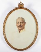 PORTRAIT WILHELM II, Farblithografie, Dm 62, ovaler Rahmen, mit Stuck und Kaiserkrone (diese aus