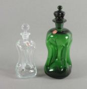 ZWEI KARAFFEN, Glas (eine grün), H 22 und 27, bez. HOLMEGAARD, 20.Jh 22.00 % buyer's premium on