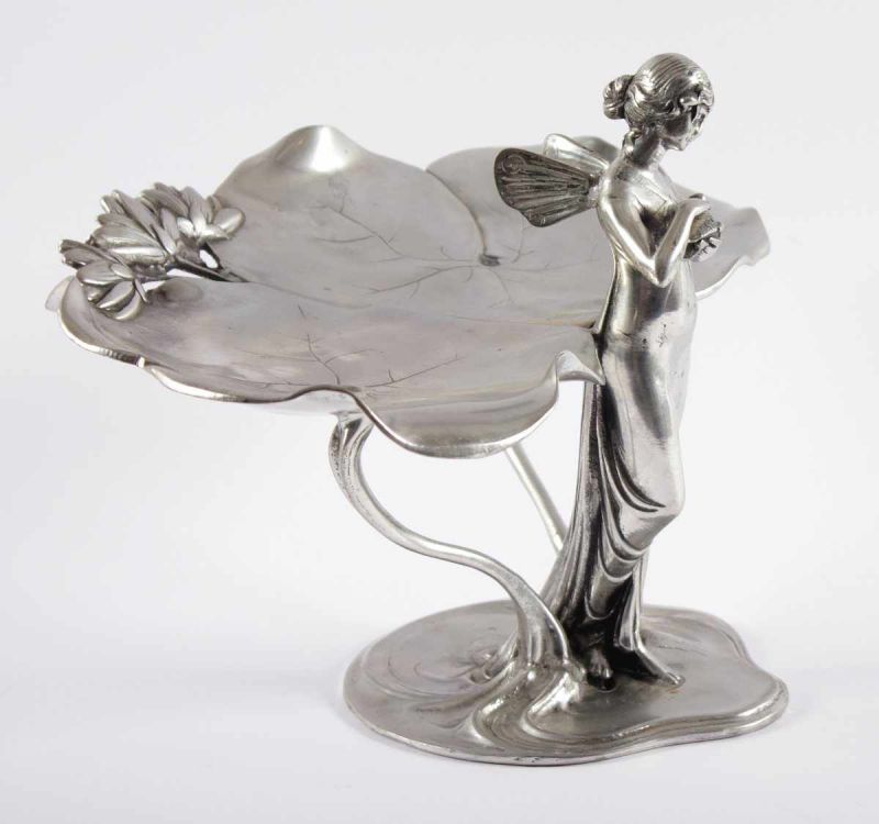 FIGURALE JUGENDSTIL-SCHALE, Zinn, Darstellung der Psyche, H 20, FRANKREICH, um 1900 22.00 % buyer' - Image 2 of 2