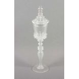 DECKELPOKAL, farbloses Glas, H 35, DEUTSCH, 20.Jh. 22.00 % buyer's premium on the hammer price 19.00