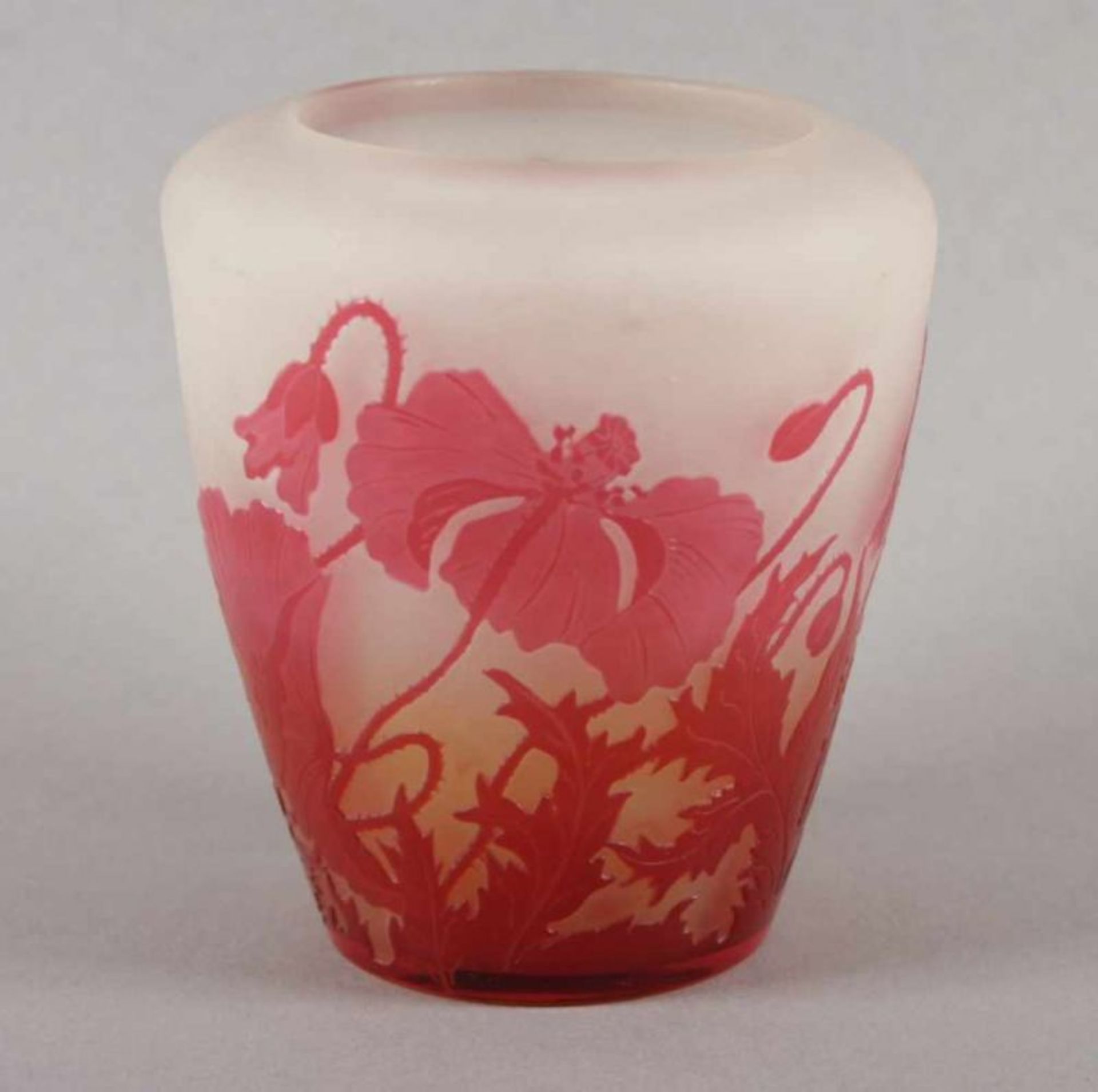 JUGENDSTIL-VASE, farbloses Glas, satiniert, partiell gelb hinterfangen, roséfarben überfangen, - Bild 2 aus 3