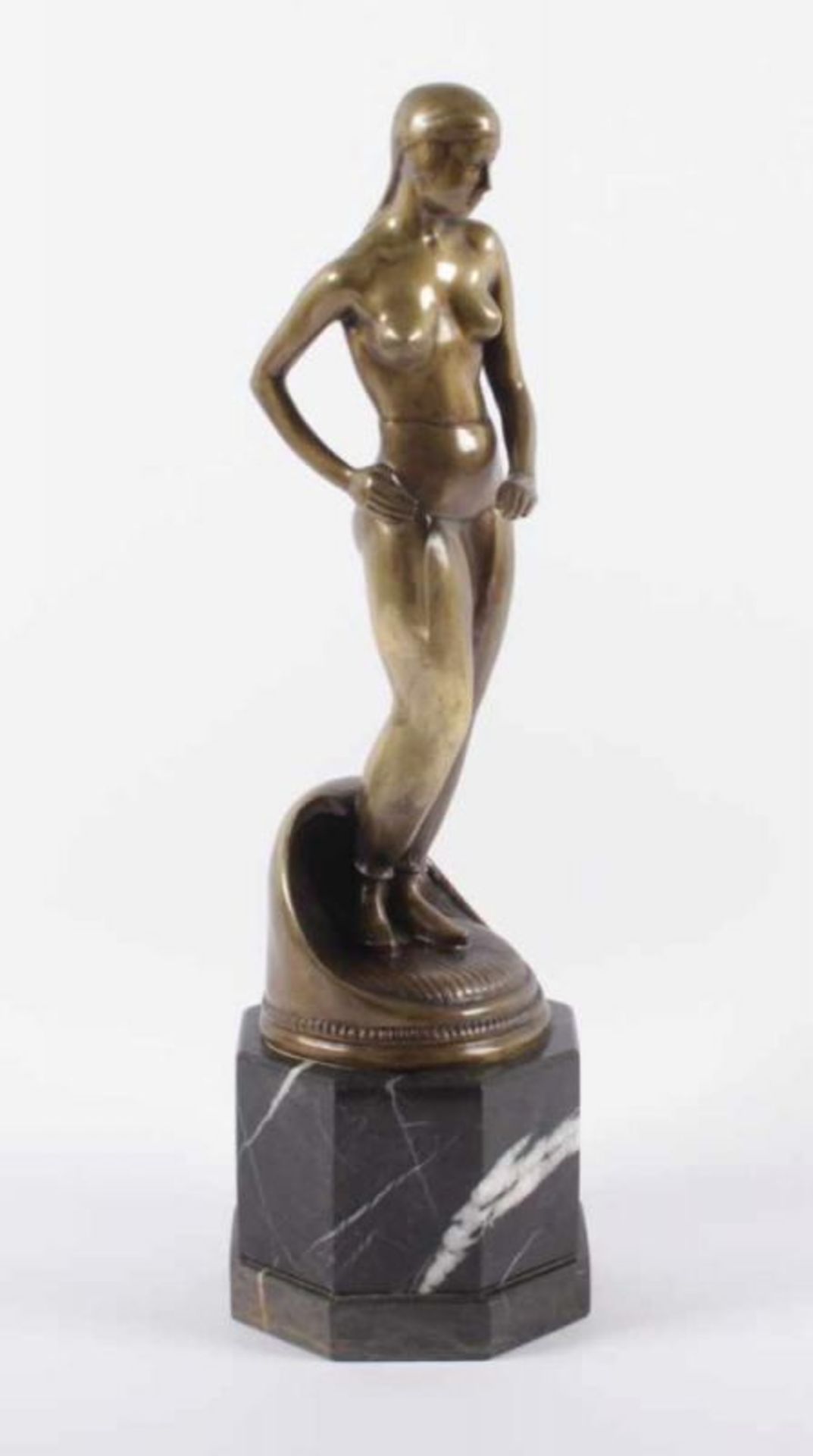 KÜHN, Carl Heinrich Walter (1895-1970), "Stehende Tänzerin", Bronze, H 31, verso signiert und - Bild 2 aus 4