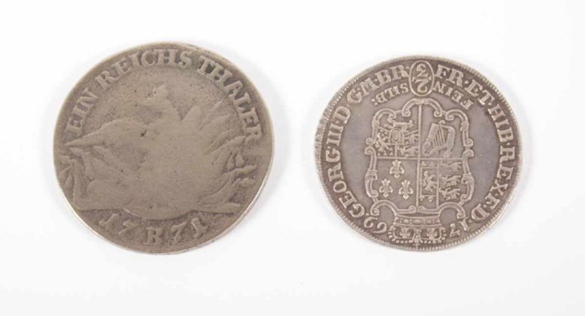 ZWEI MÜNZEN, Feinsilber, ein Reichs-Thaler, Dm 3,6 und 2,5, 34g, 1769 und 1771 22.00 % buyer's - Bild 2 aus 2