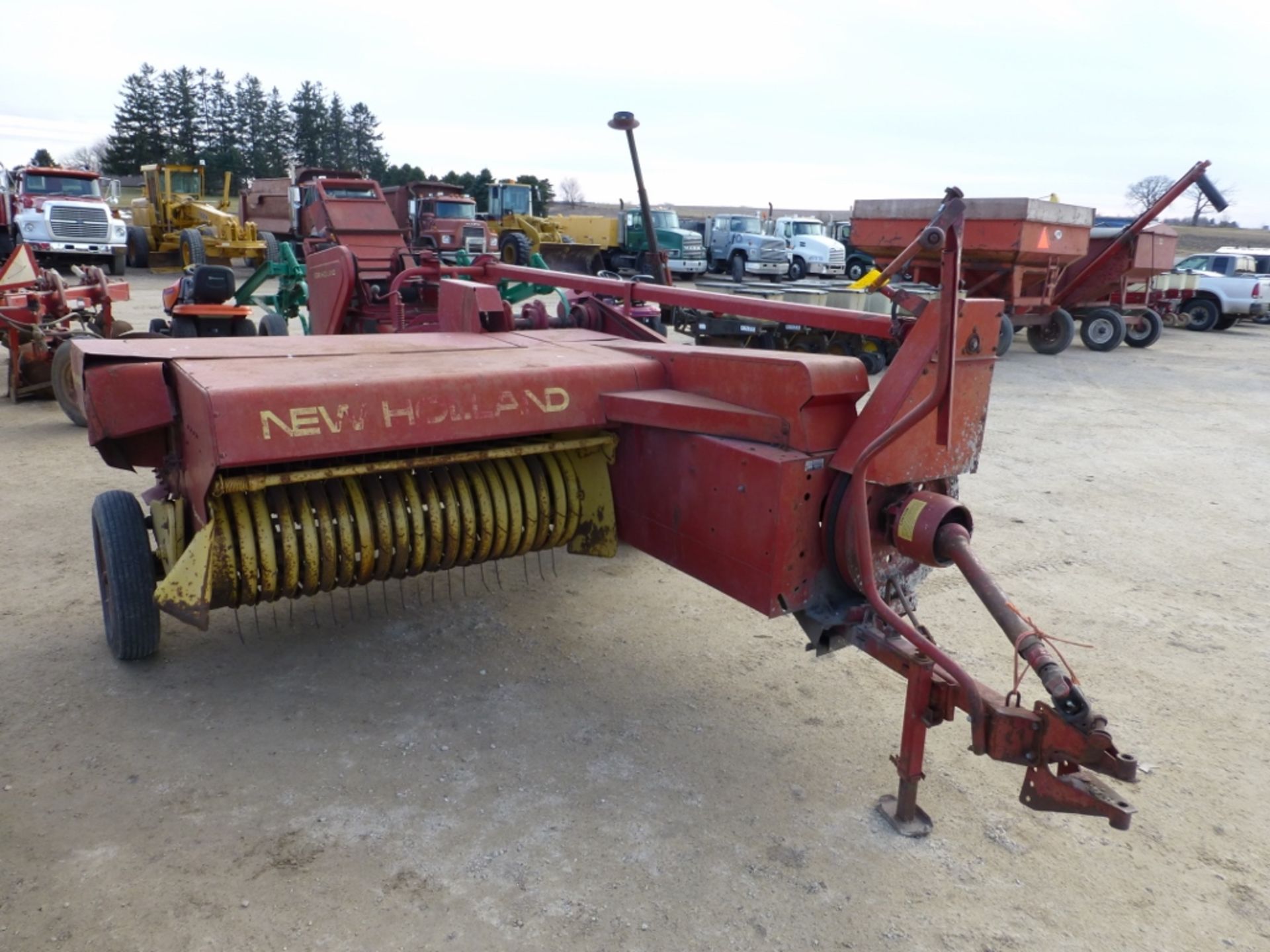 New Holland Hayliner 273