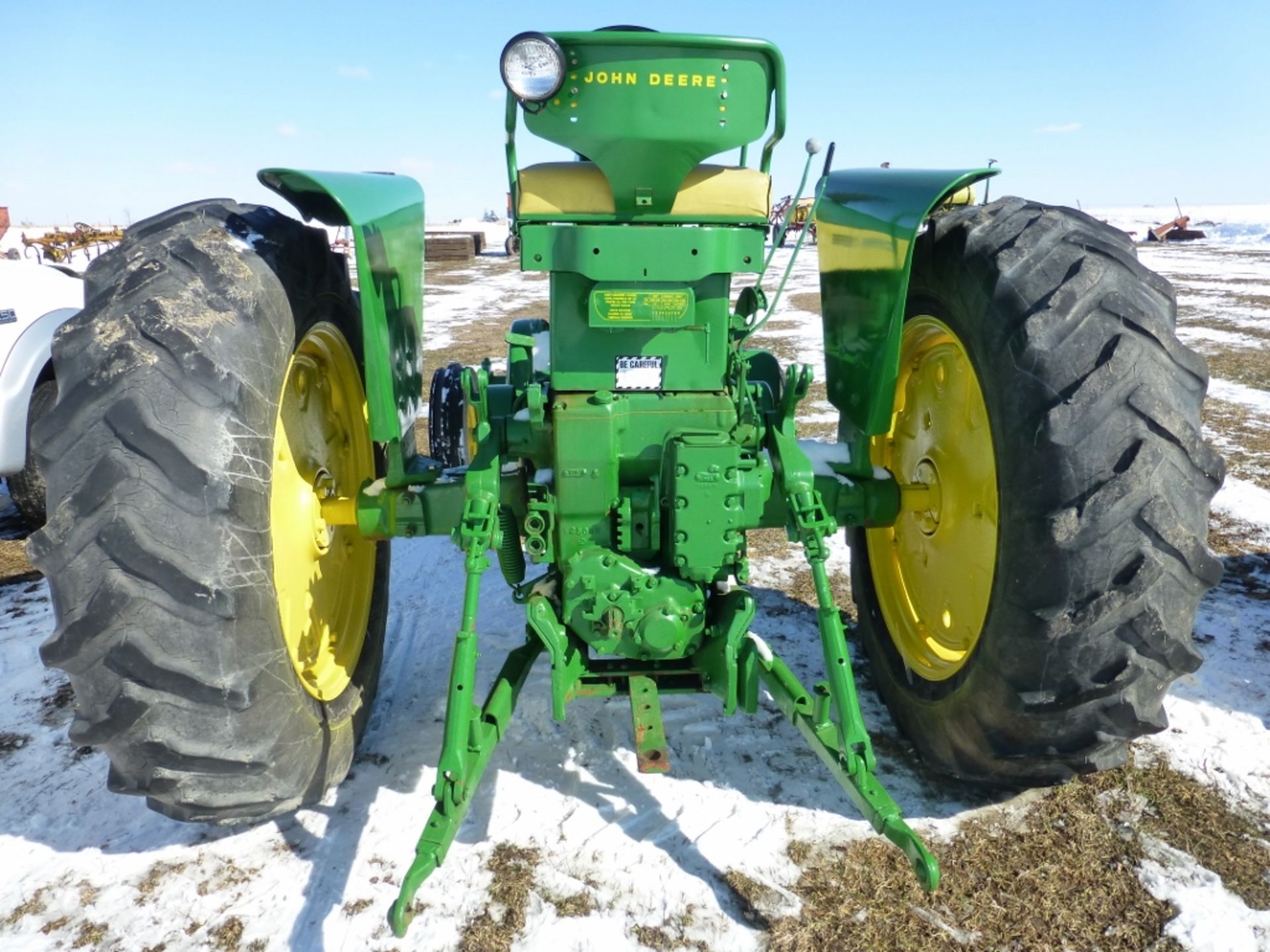 John Deere 730 tractor - Image 3 of 9