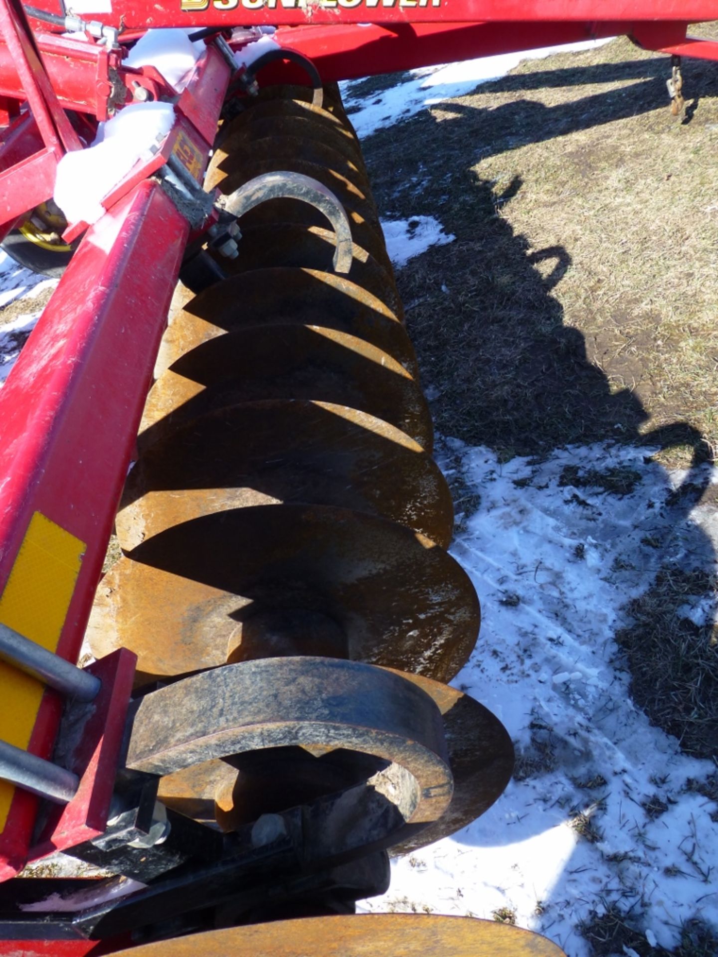 Sunflower 4213, 13 shank coulter-chisel plow - Image 5 of 11