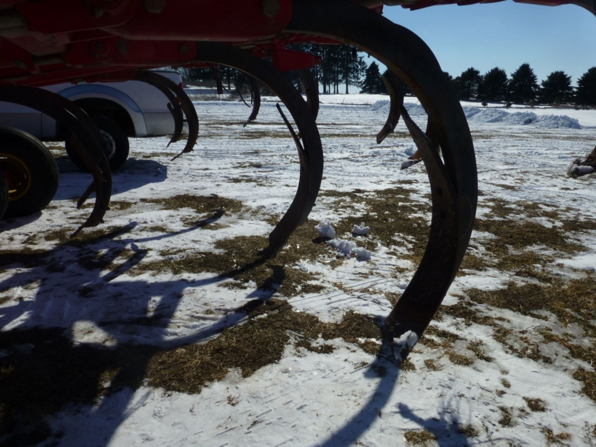 Sunflower 4213, 13 shank coulter-chisel plow - Image 8 of 11