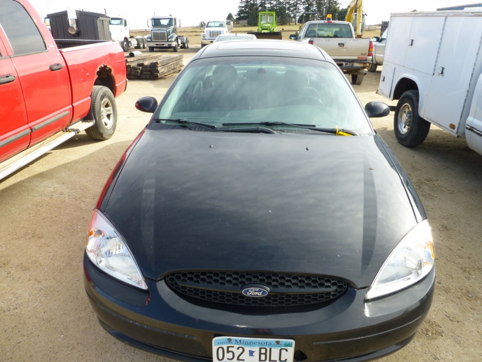 2003 Ford Taurus SES - Image 24 of 24