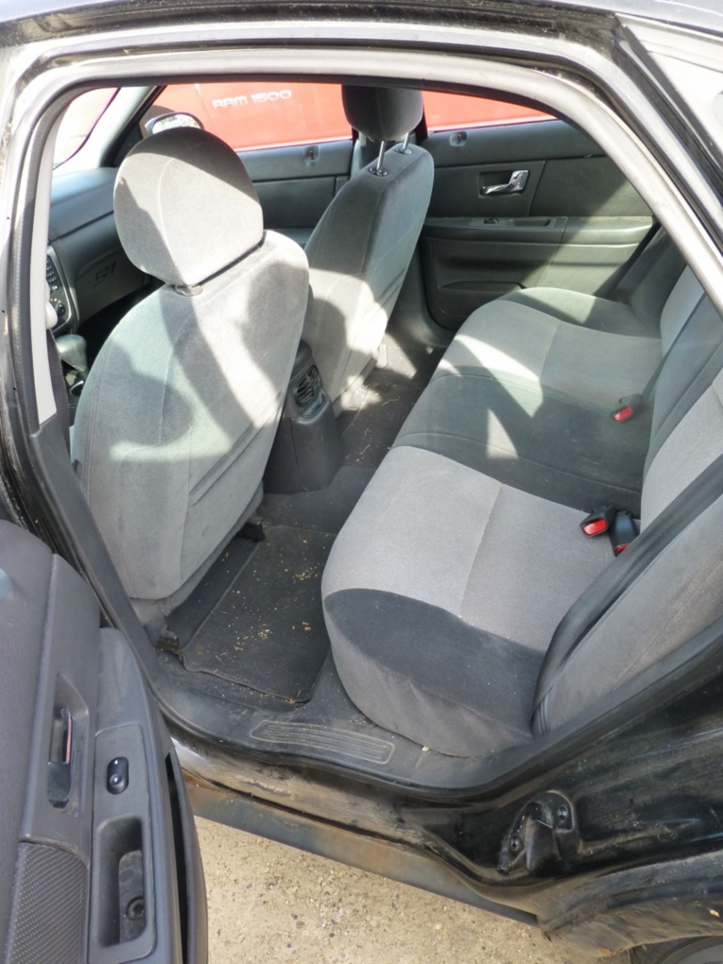 2003 Ford Taurus SES - Image 5 of 24