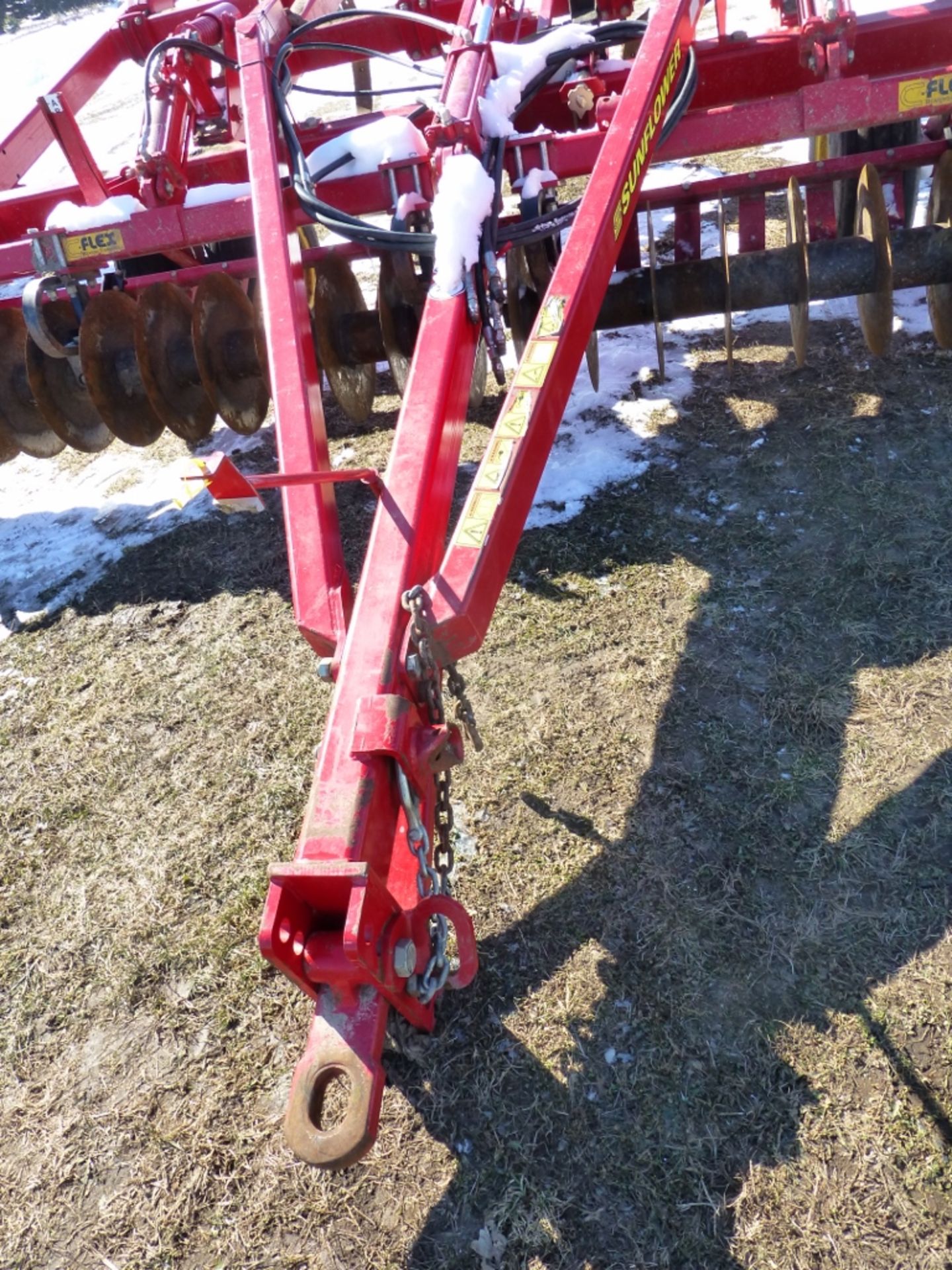 Sunflower 4213, 13 shank coulter-chisel plow - Image 3 of 11