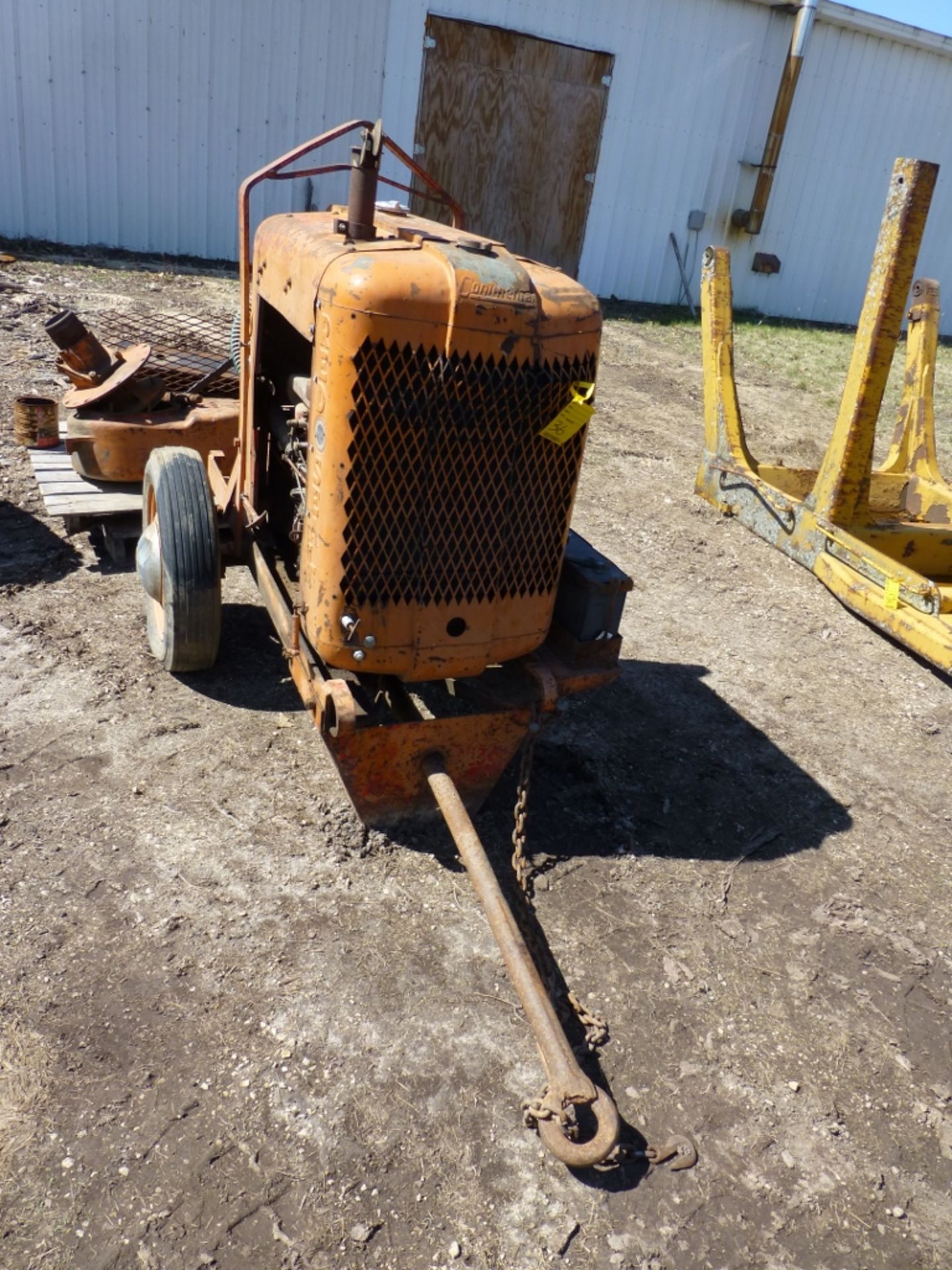 Continental Red Seal industrial engine, 4 cyl gas, w/ water pump parts