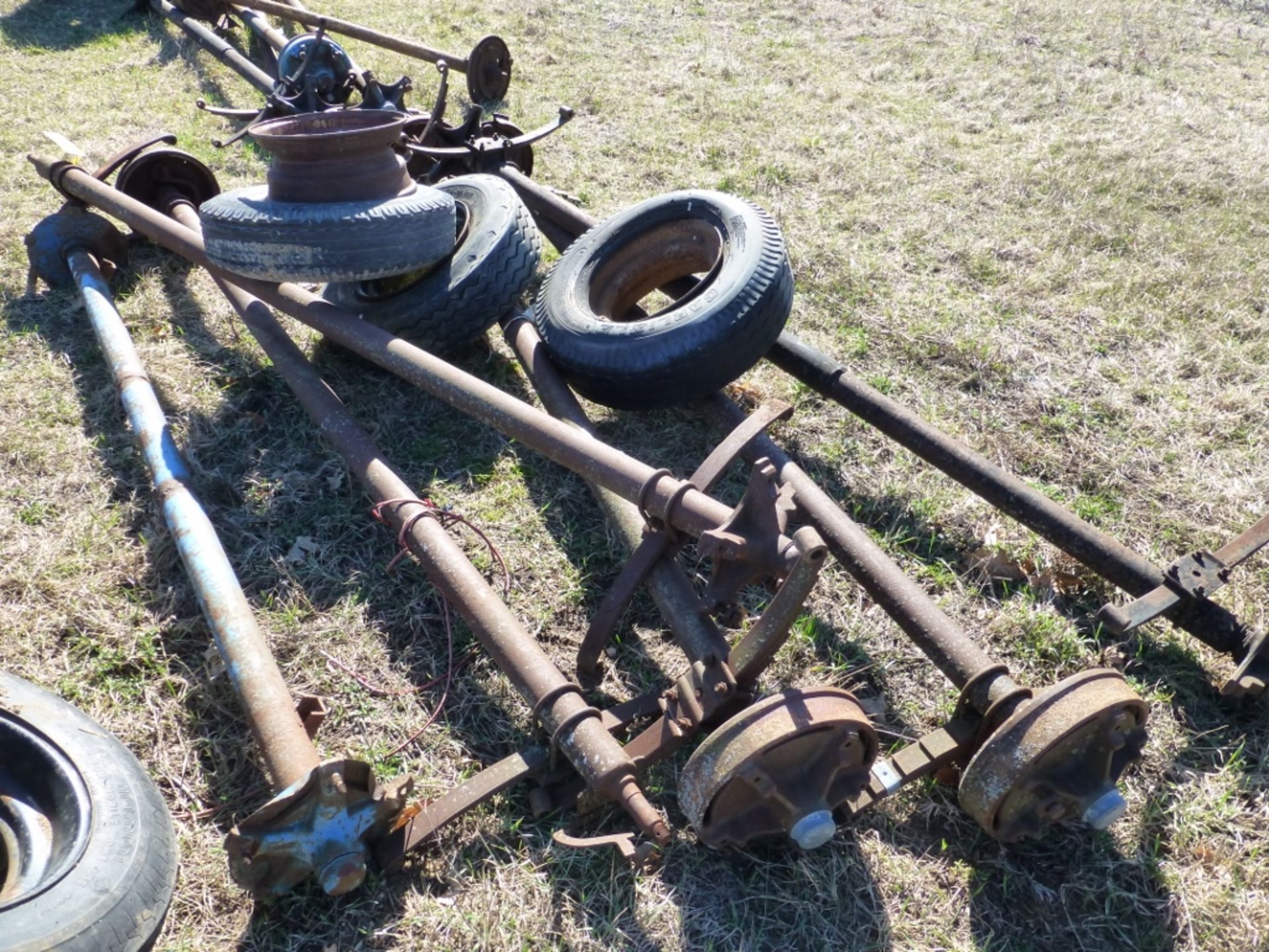 trailer house axles w/ tires - Image 4 of 4