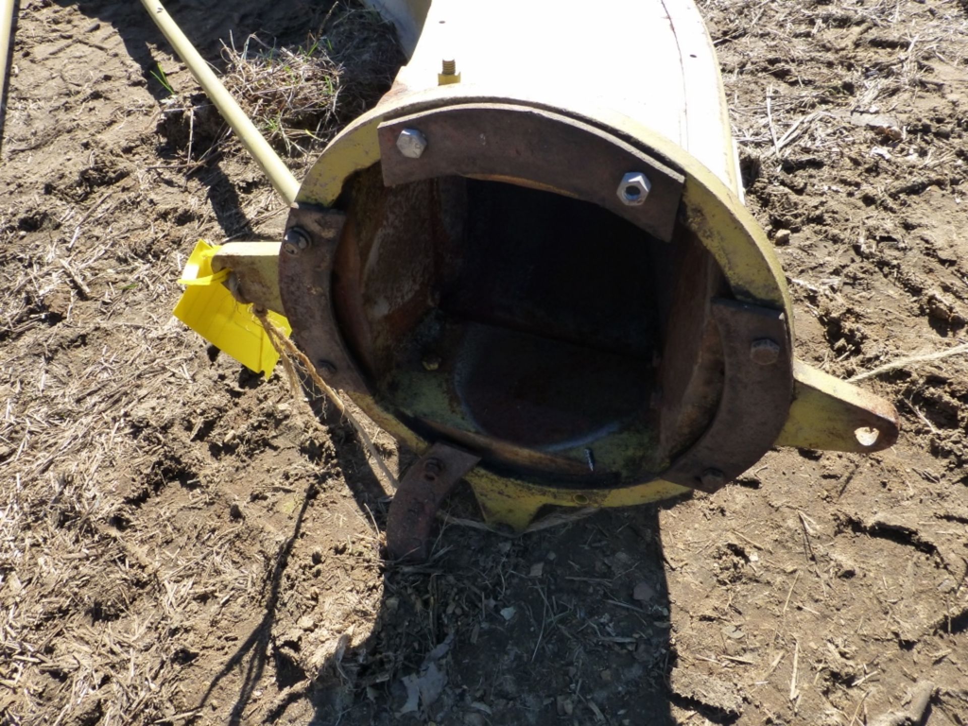 Metal spout, approx 9’ - Image 5 of 5