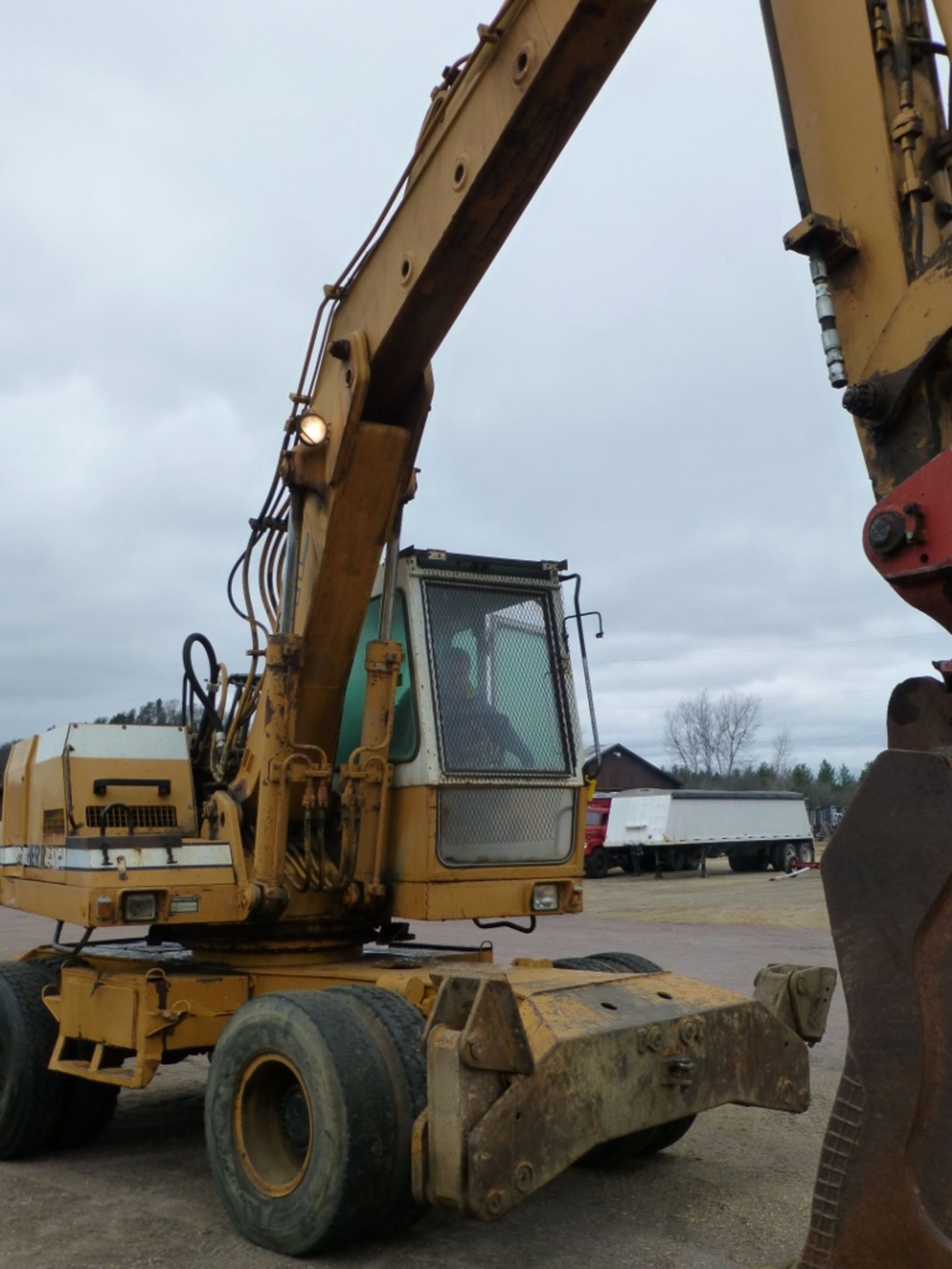 Liebherr 912 wheel excavator - Image 9 of 30