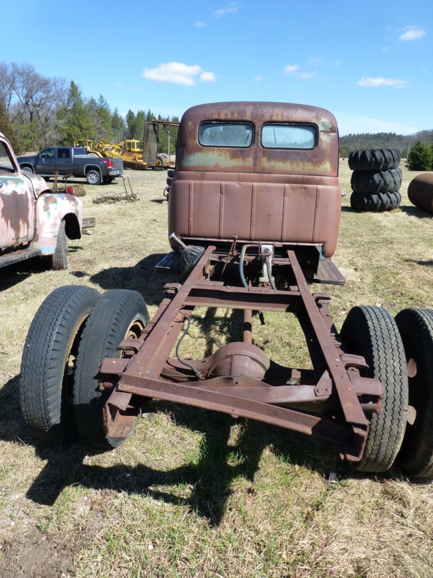 1950 IH L150 Cab and Chassi - Image 2 of 10