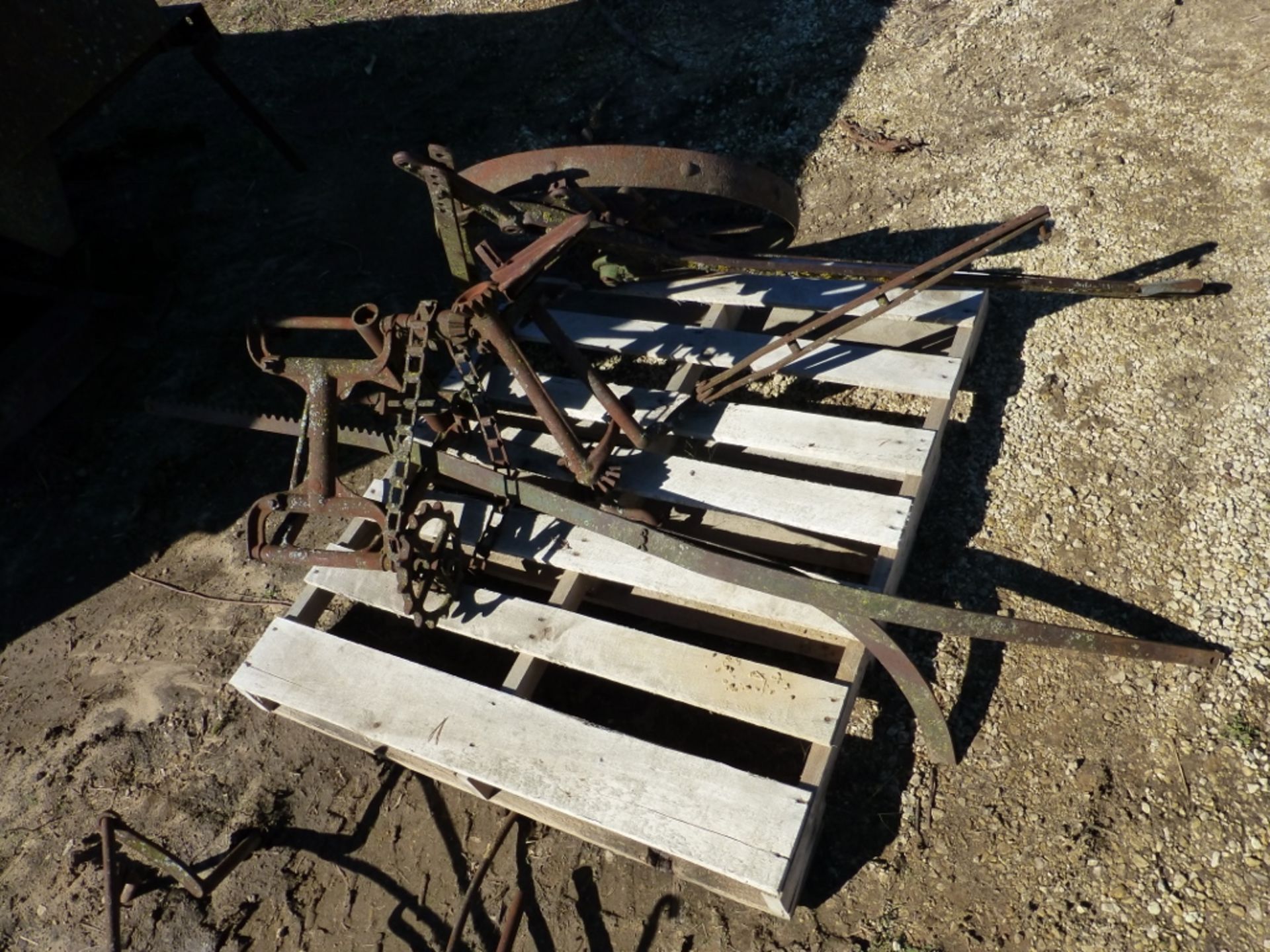 2 pallets w/ cultivator parts - Image 4 of 4